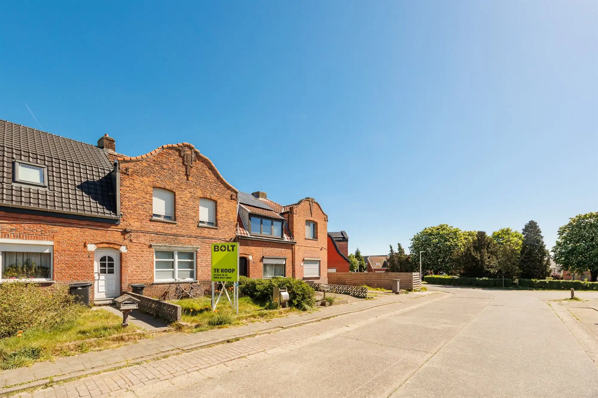 Te renoveren huis met tuin op rustige ligging foto 2