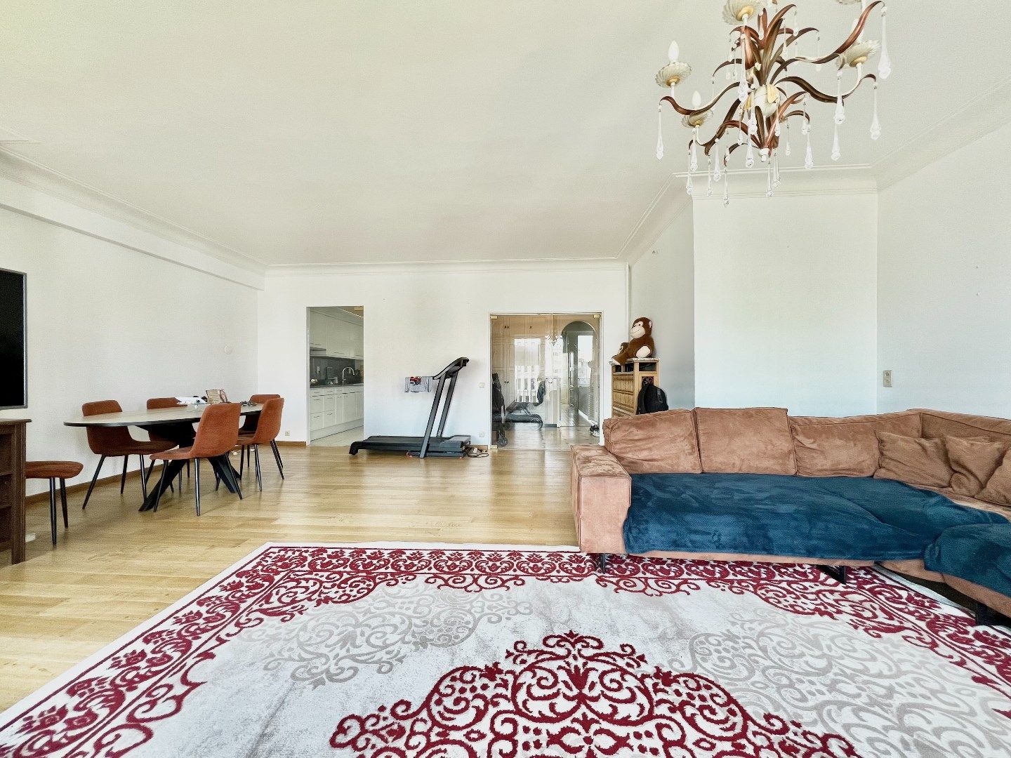 Instapklaar appartement met drie slaapkamers foto 5