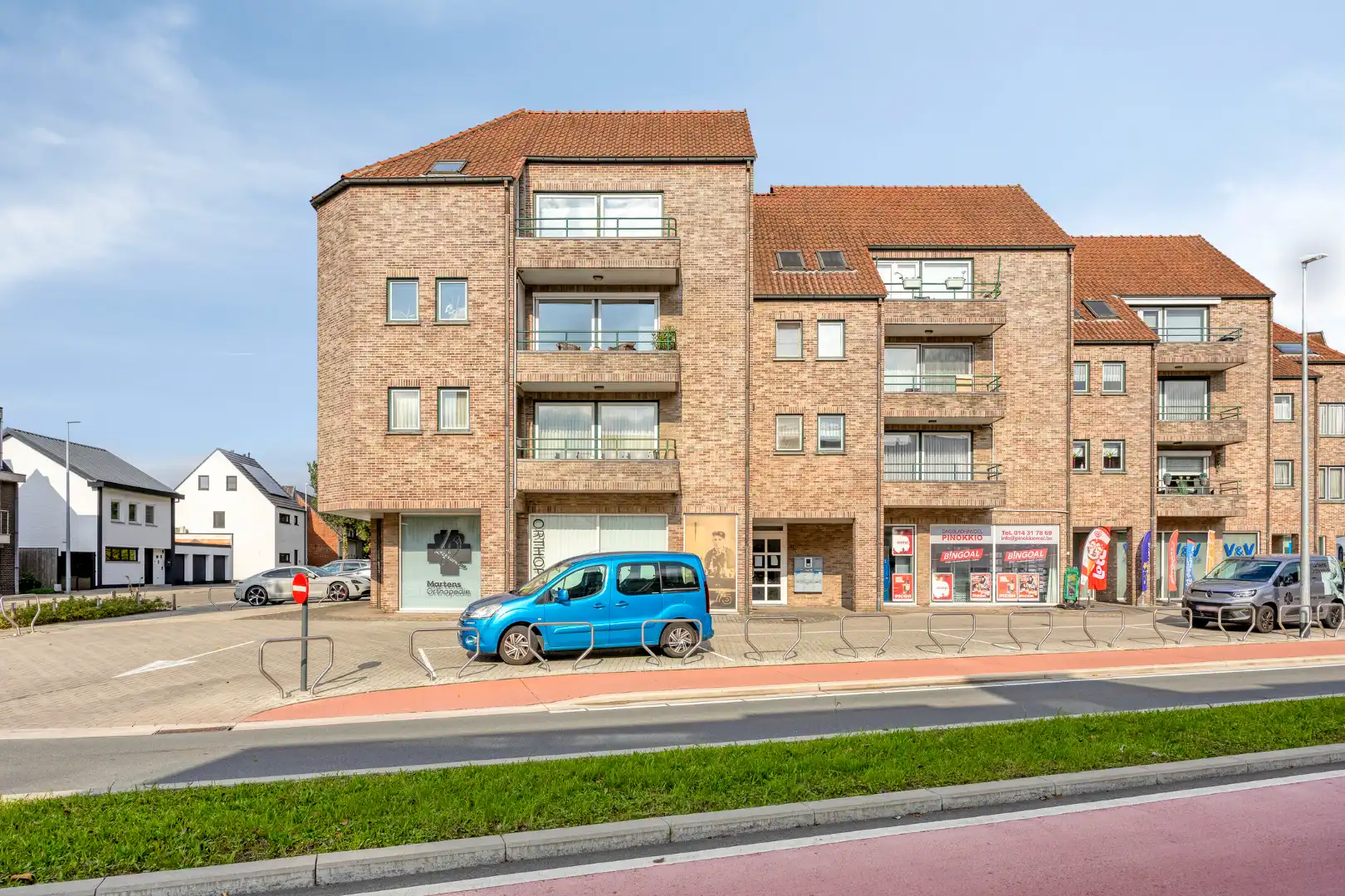  Ruim gerenoveerd appartement met 3 slpks en ruime zolderverdieping nabij het centrum foto 29