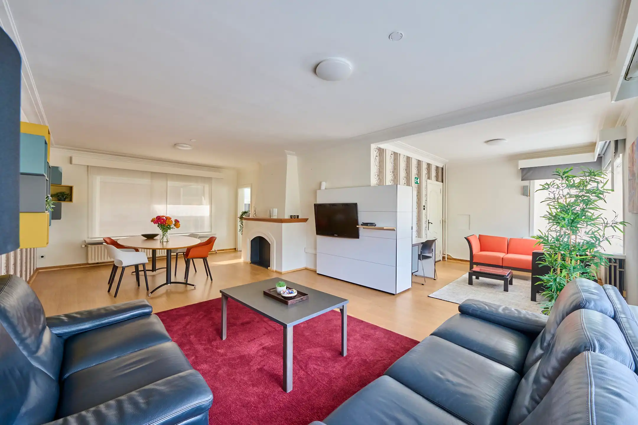 Charmante, op te frissen HOB met 4 slpks  foto 2