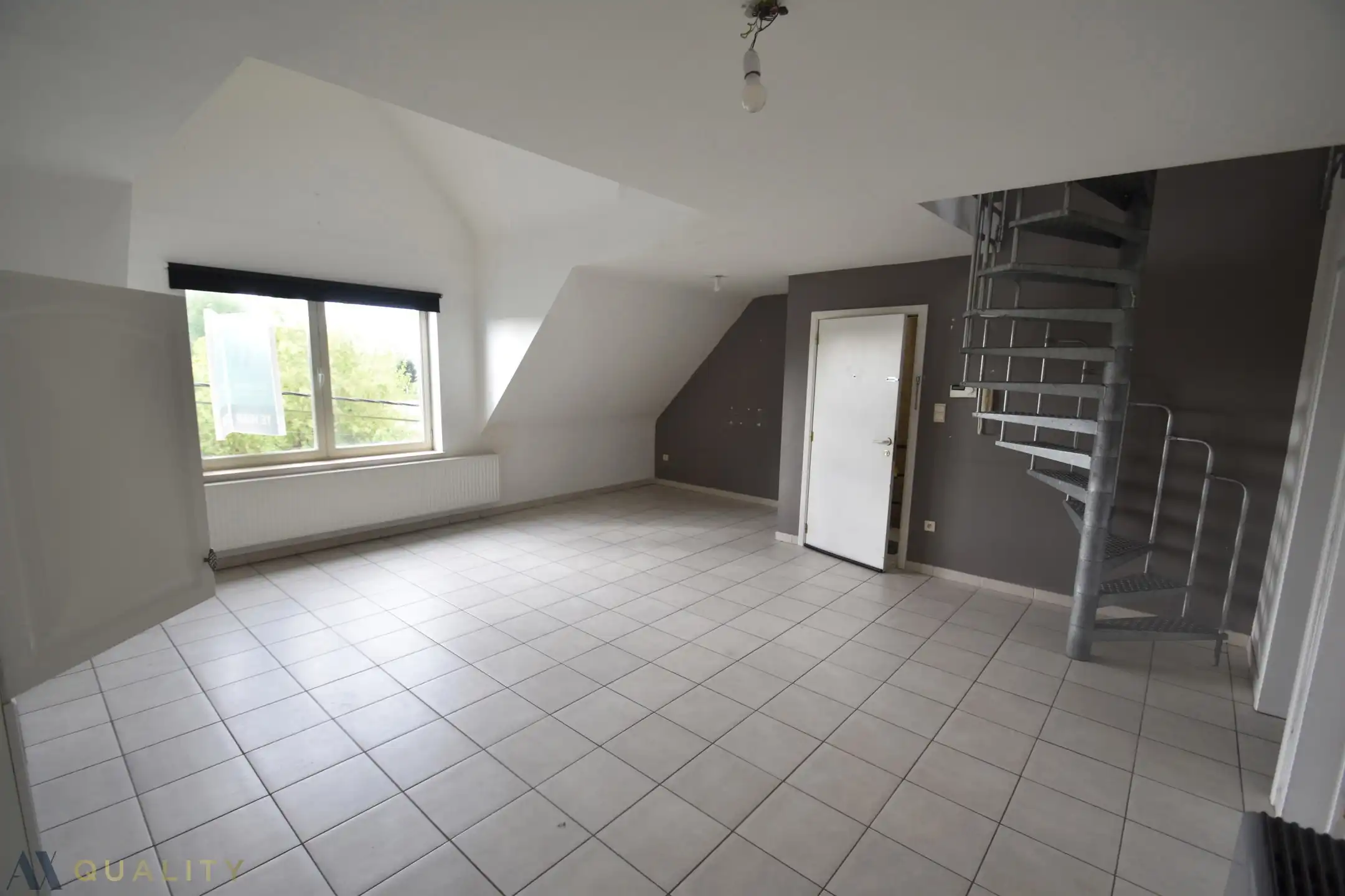 Duplex met 2 slpk. en autostaanplaats nabij centrum Opwijk foto 3