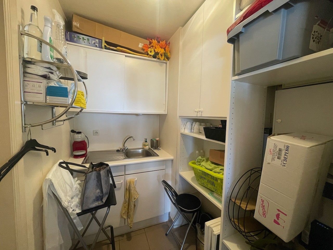 Genk, Landwaartslaan 7A: Instapklaar handelspand van 43 m² – Ideaal voor zelfstandig beroep of kleine handelszaak. foto 7