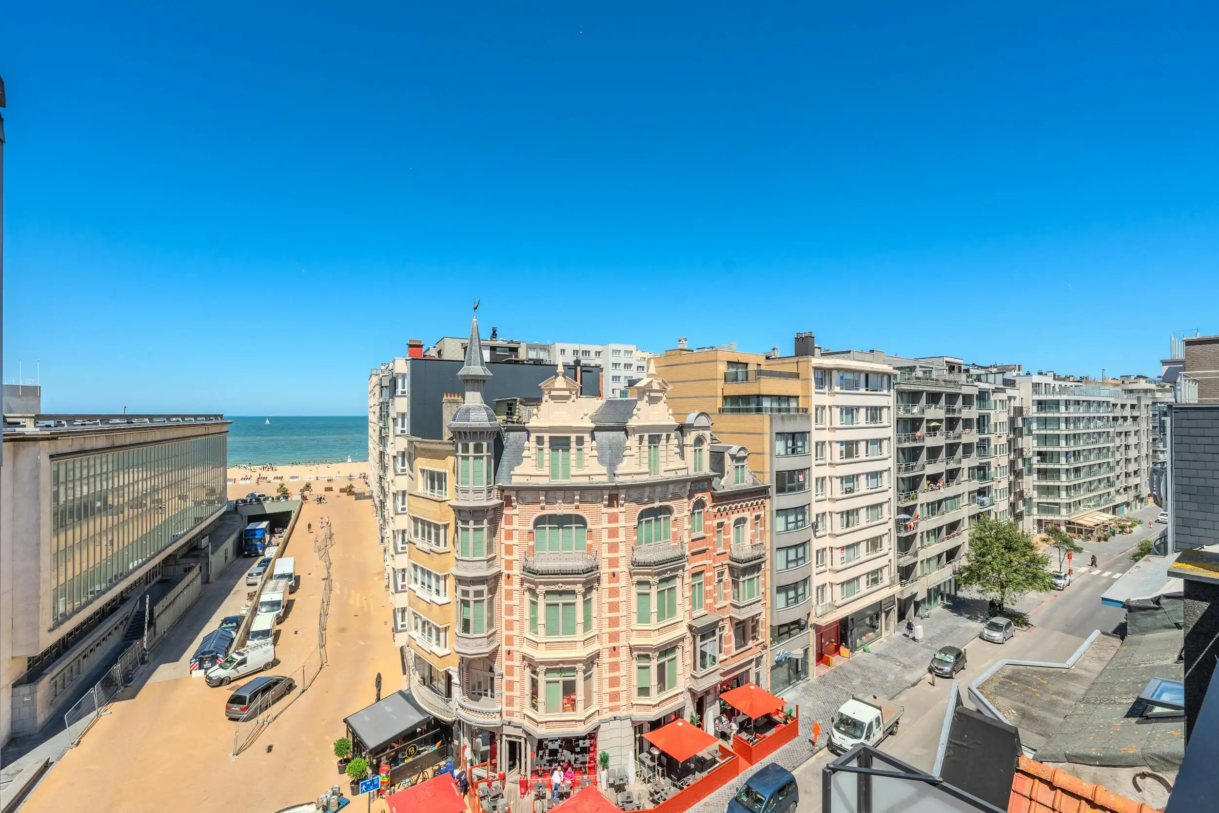 Magnifiek appartement met terras en zeezicht te Oostende foto 19