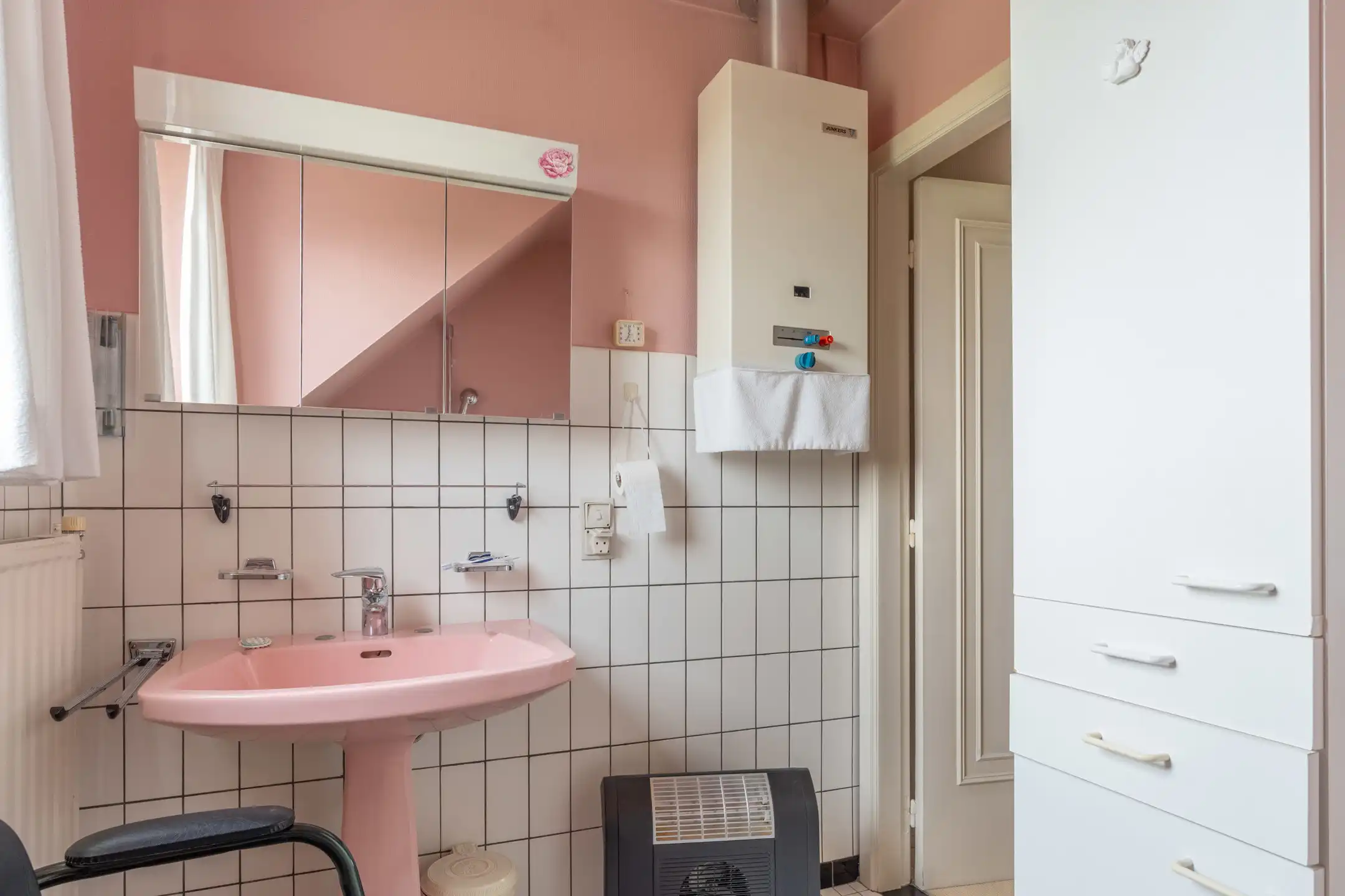 Zeer nette charmante woning met 3 slaapkamers op 579 m² foto 26