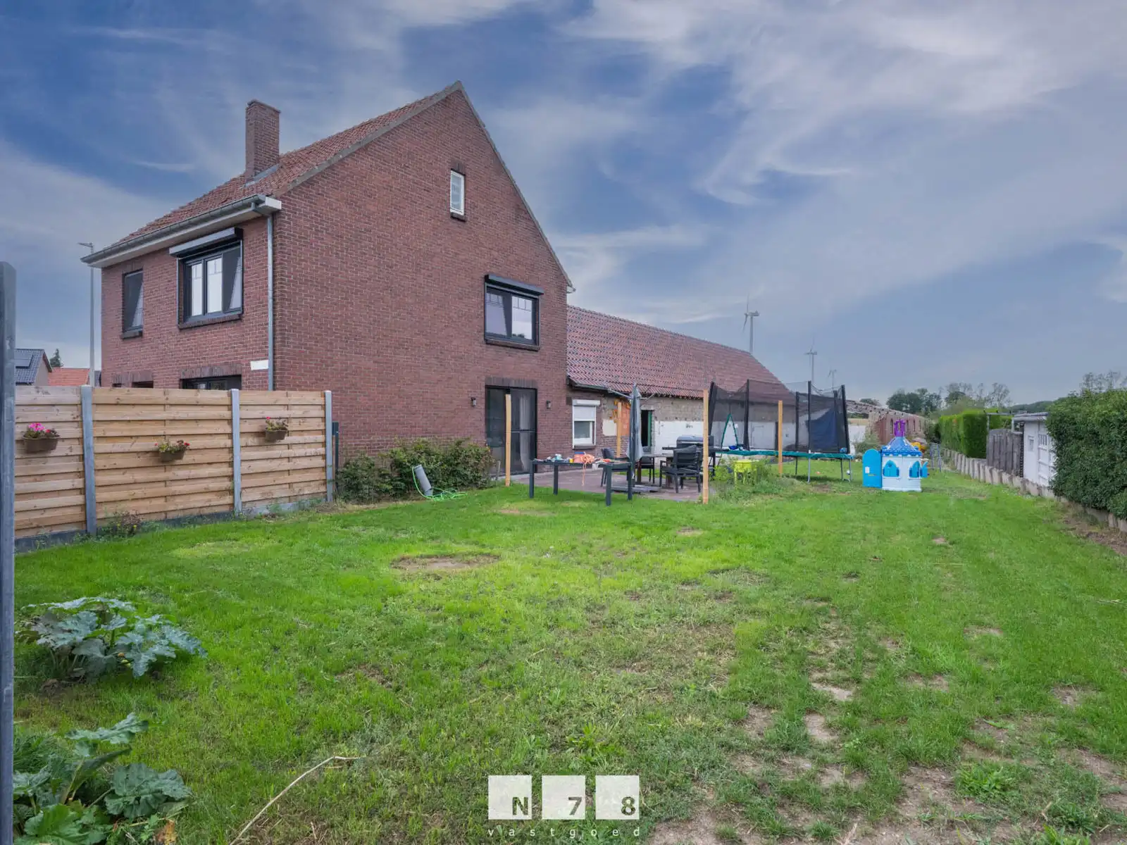 Huis te koop foto 14