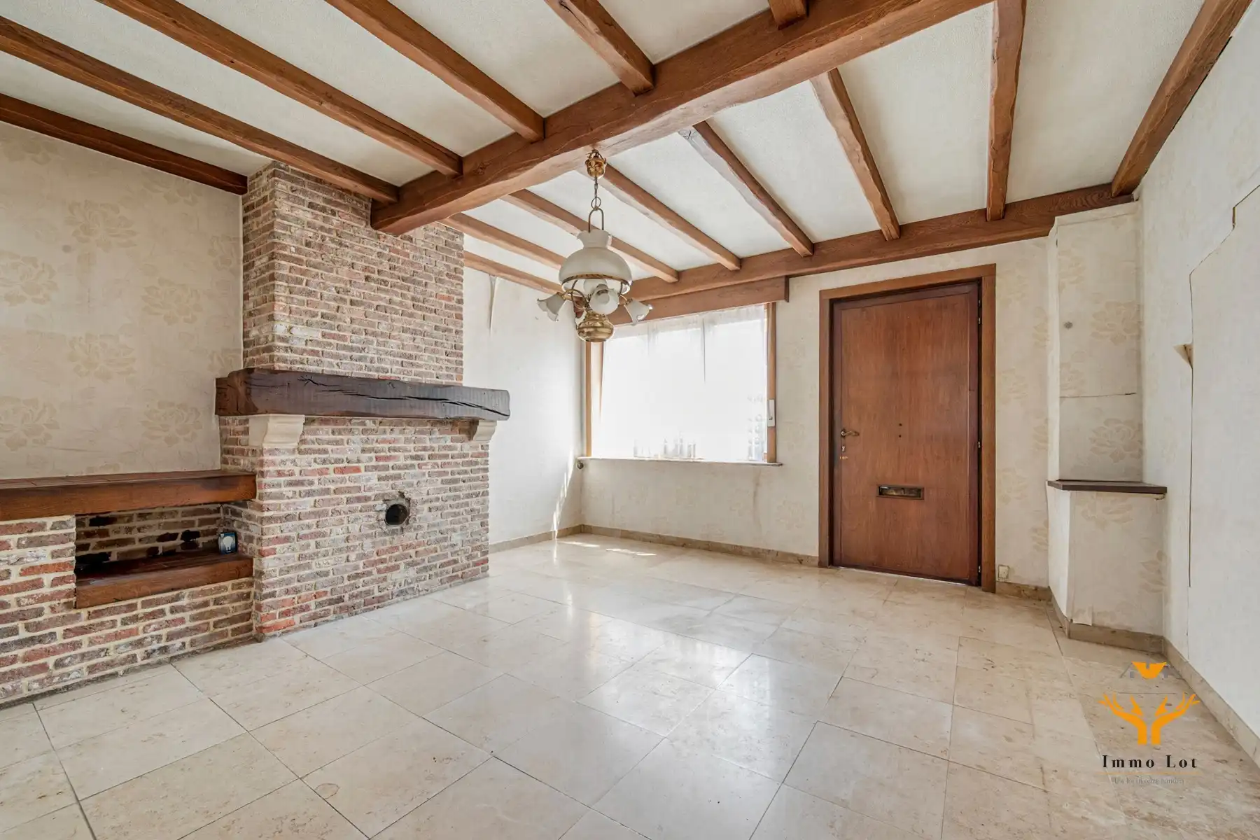 Starterwoning met potentieel in centrum Berlare  foto 3