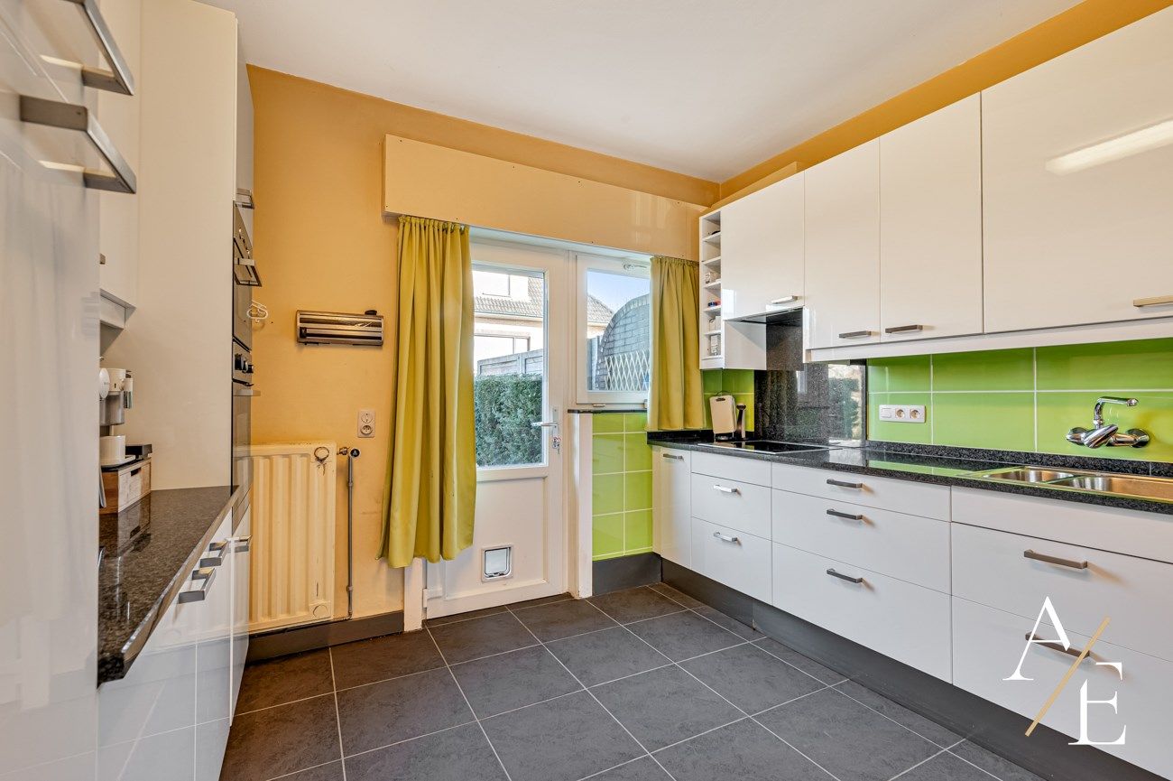 KOKSIJDE - Woning met 5 slaapkamers en dubbele garage! foto 6