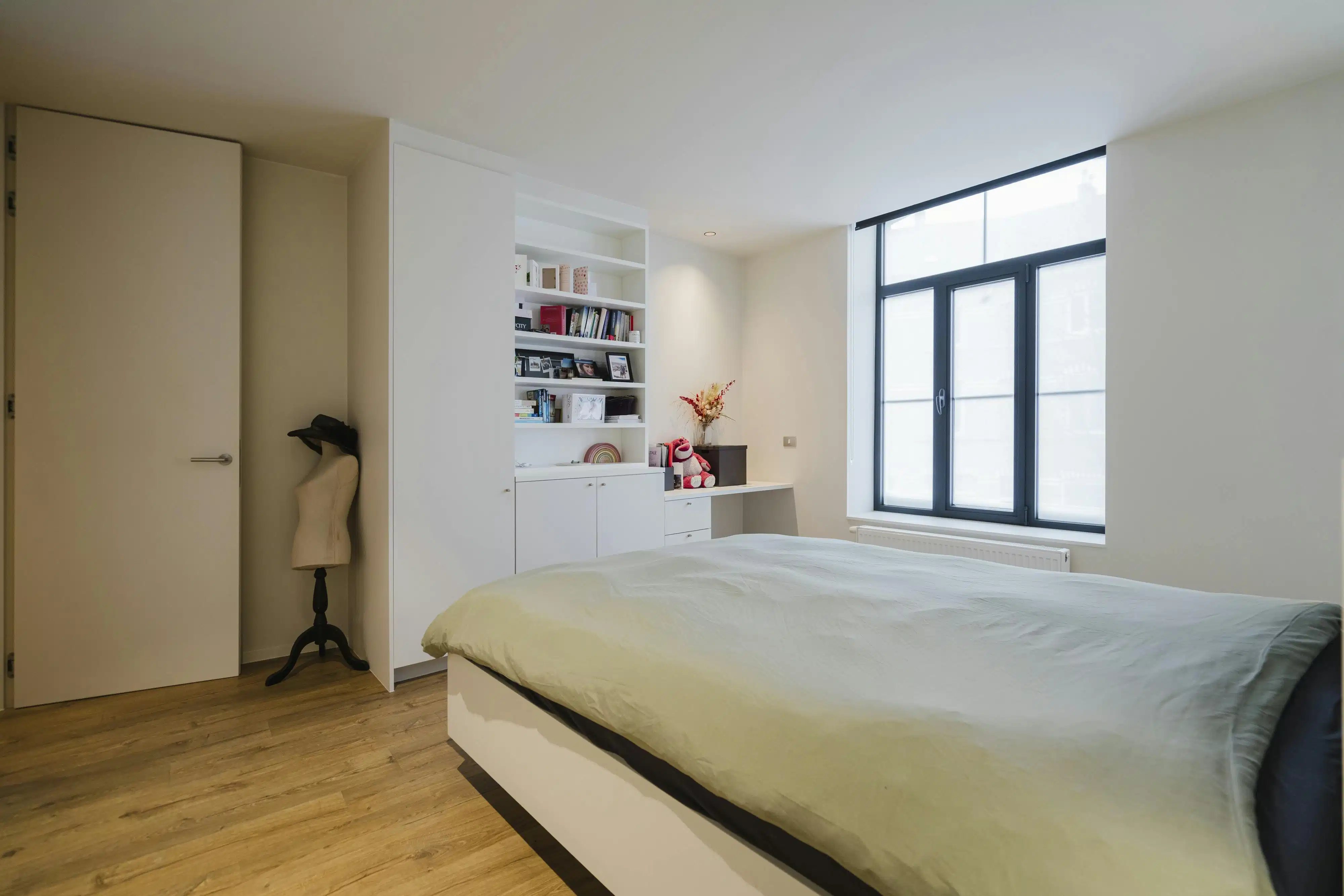 Instapklaar karaktervol huis te koop te Kortrijk foto 17