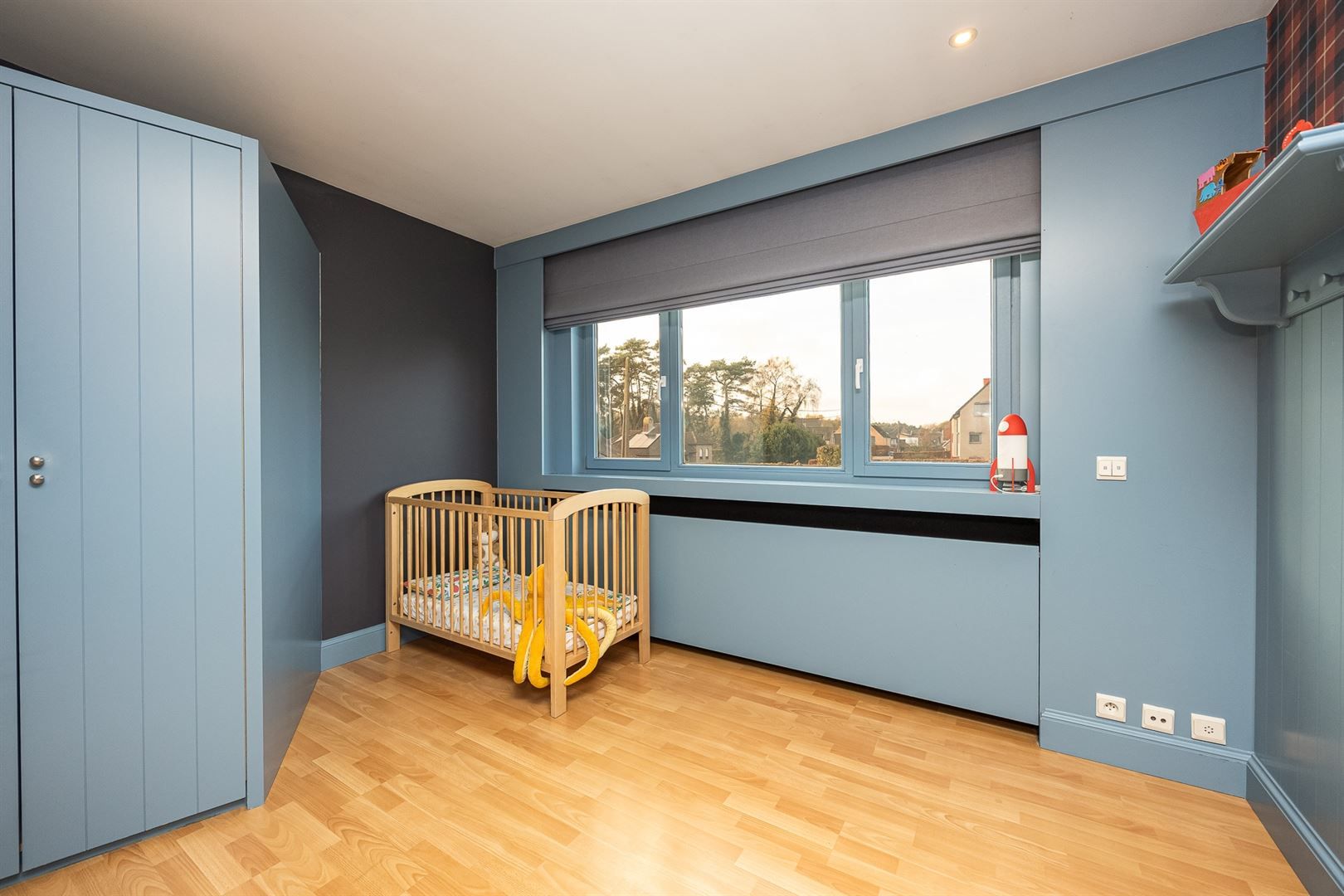 Stijlvolle villa met moderne uitbouw en zuidwest tuin. foto 22