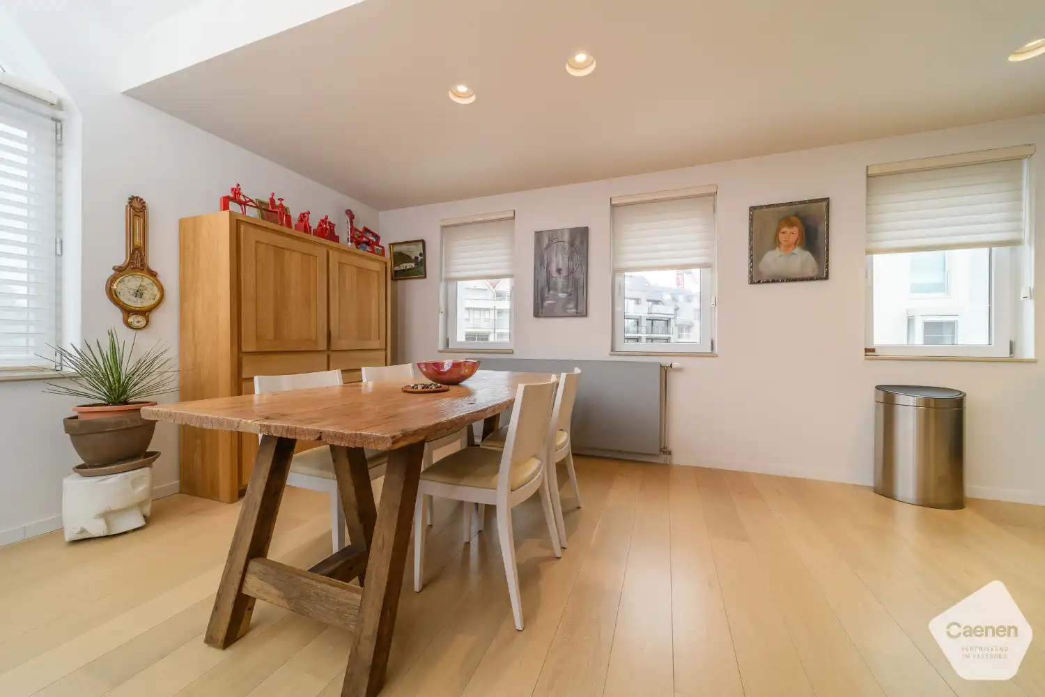 Ruim en lichtrijk appartement te koop in hartje De Panne foto 14