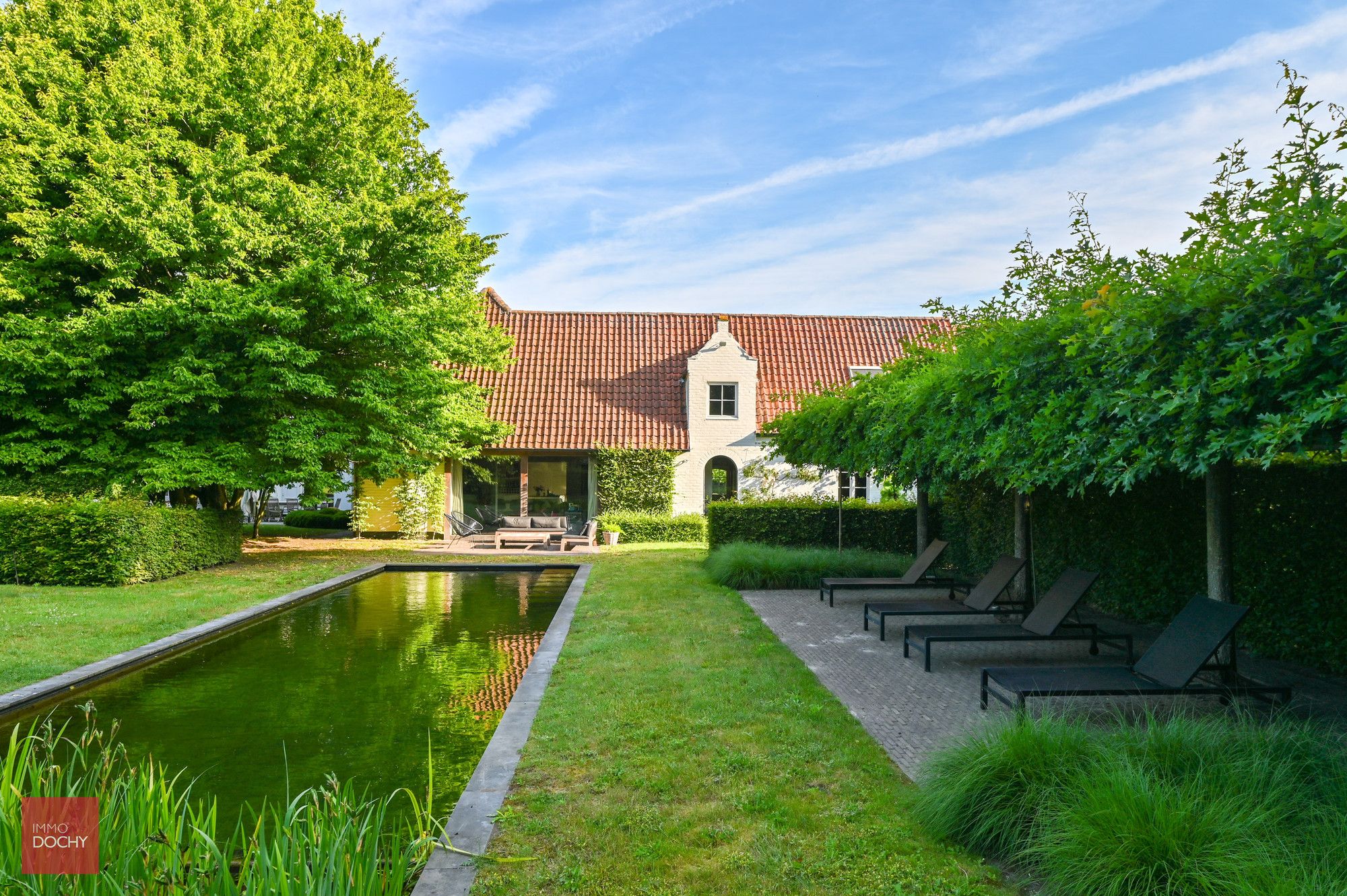 Ruim en rustig gelegen luxueus landhuis foto 13