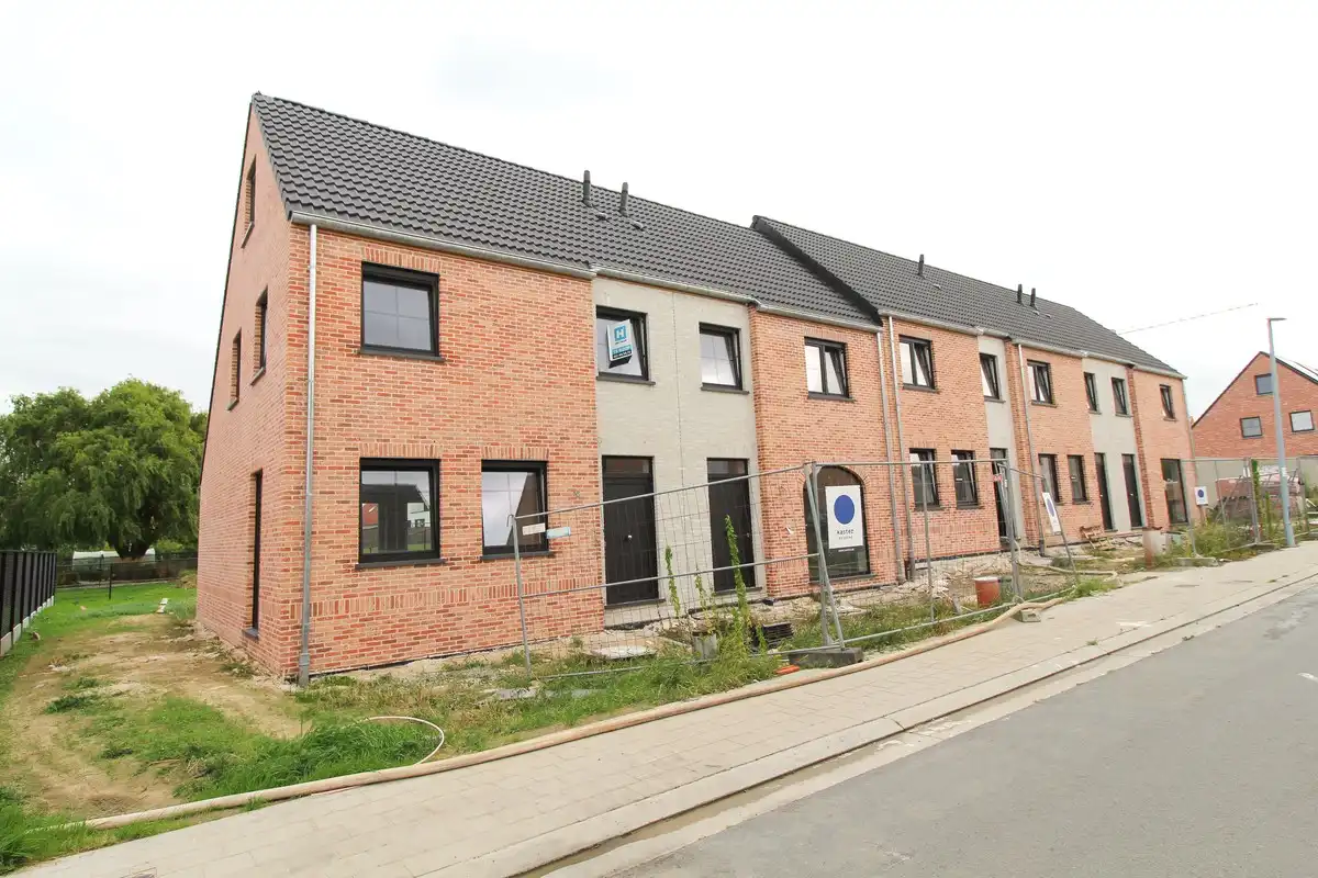 HECTAAR bouwt hedendaagse nieuwbouwwoningen te Meulebeke foto 3