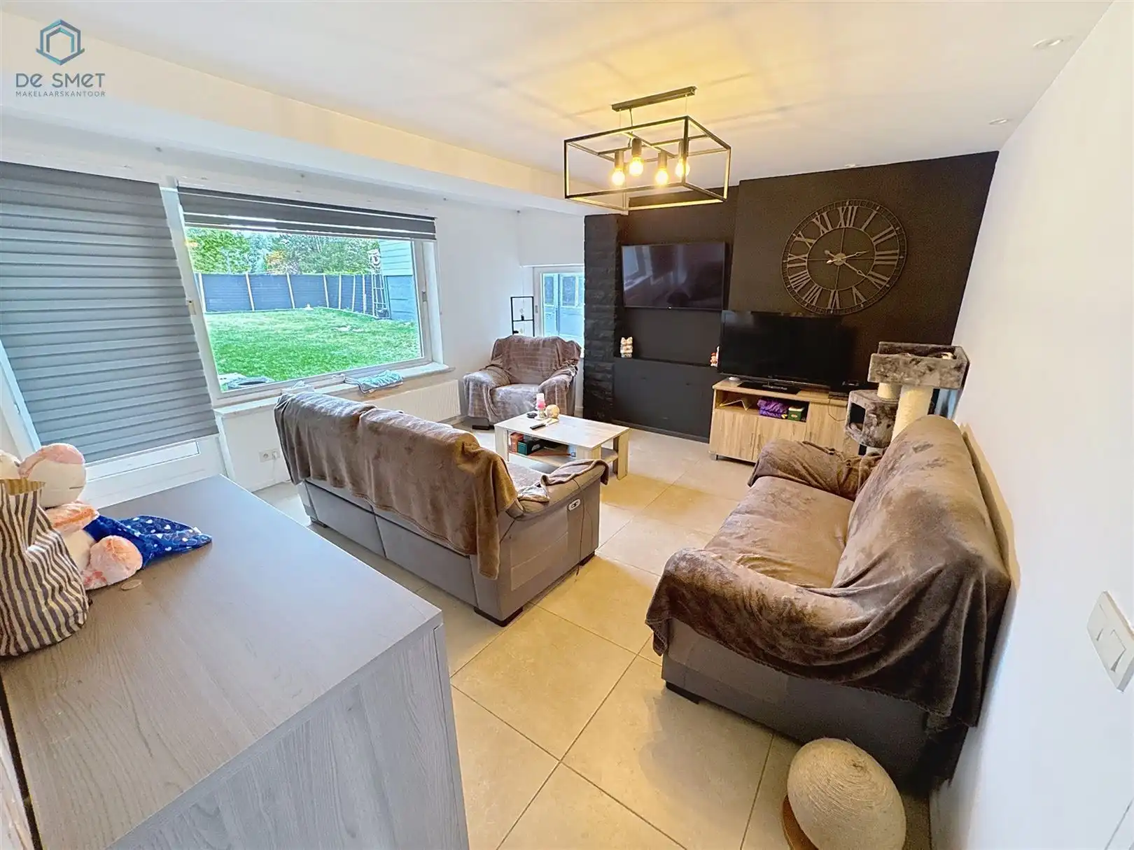 Instapklare gezinswoning met 3 slaapkamers, garage, atelier en prachtige tuin in het hart van de Vlaamse Ardennen foto 4