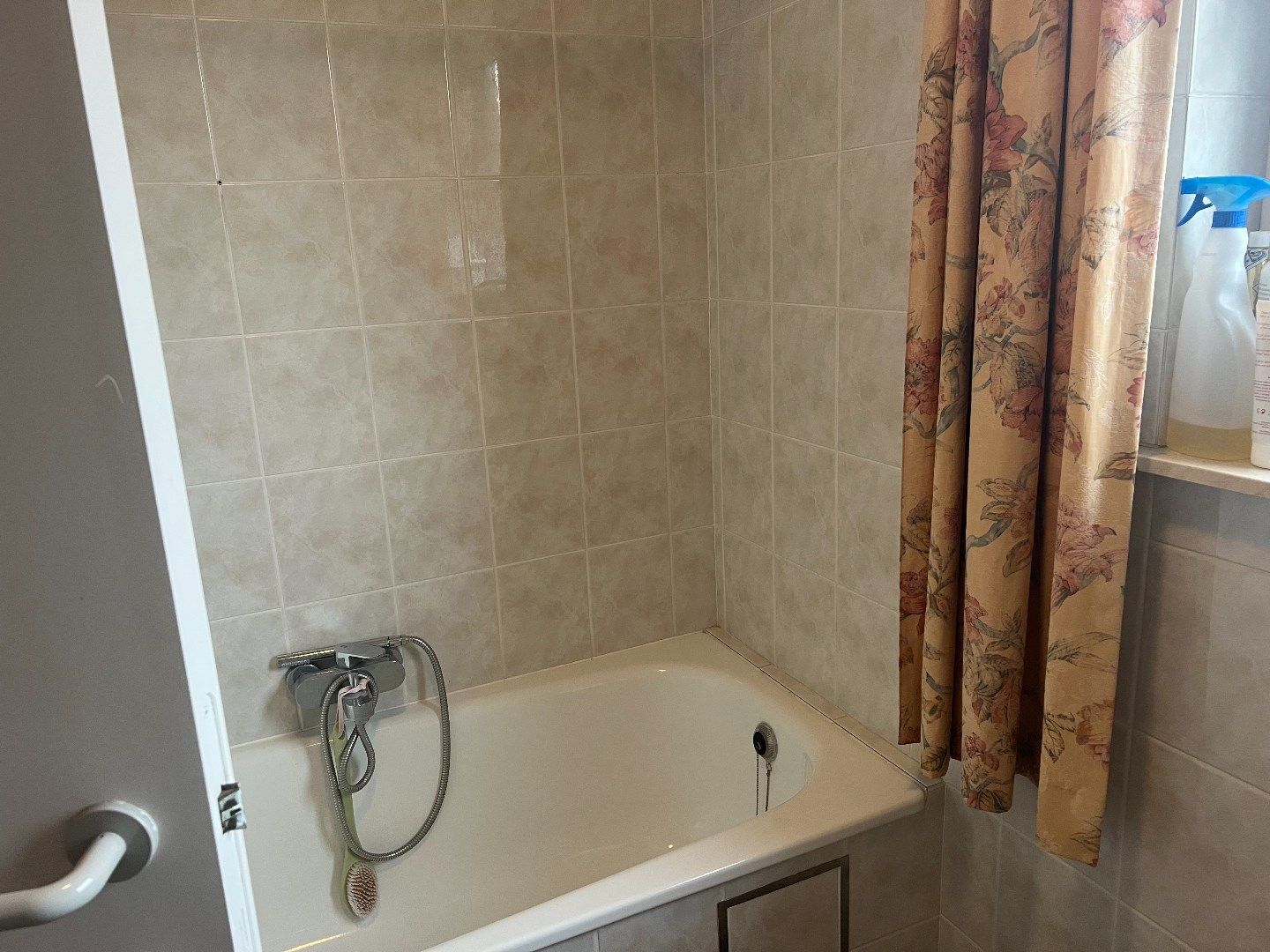 Geriefelijk en gezellig 2-slaapkamerappartement in het knusse Zuienkerke! foto 13