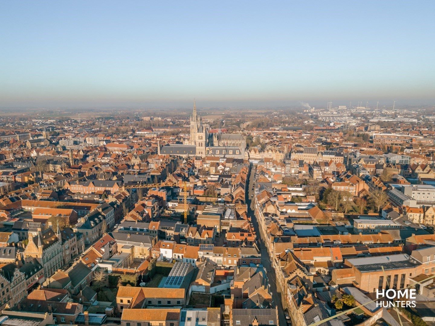 Herenwoning pal in het historische stadscentrum van Ieper met 4 slaapkamer en een stadskoer foto 23