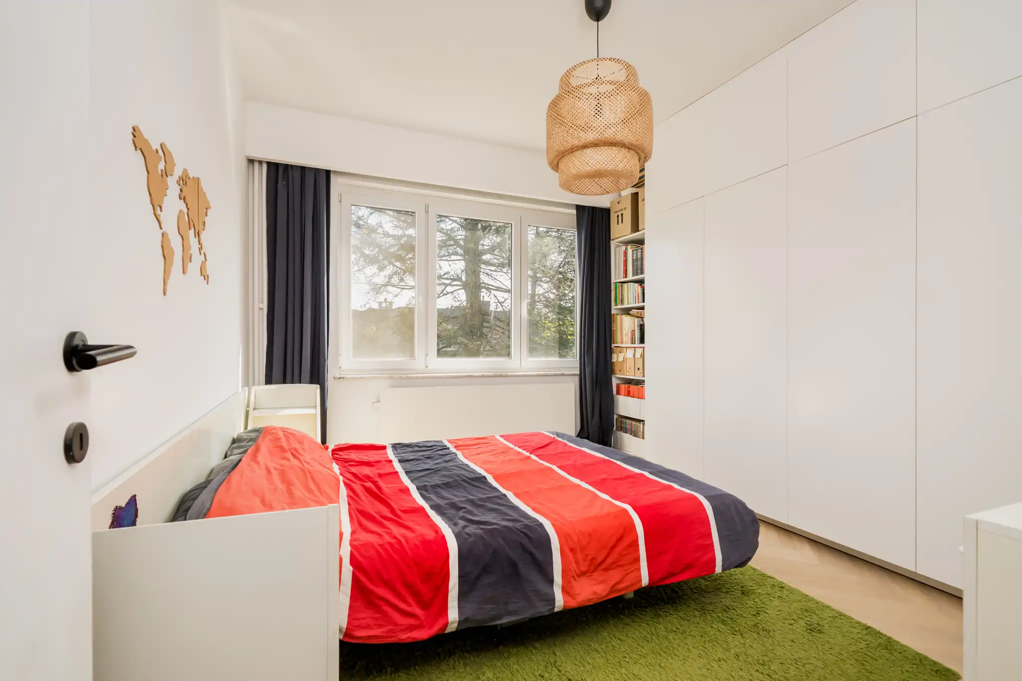 Prachtig gerenoveerd 2-slp appartement + bureel/dressing, terras én garage  foto 11
