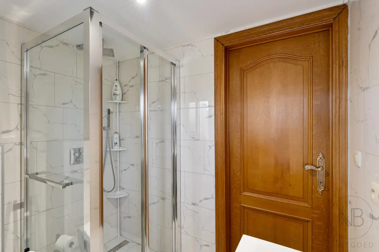 Instapklare woning met 3 slaapkamers! foto 30