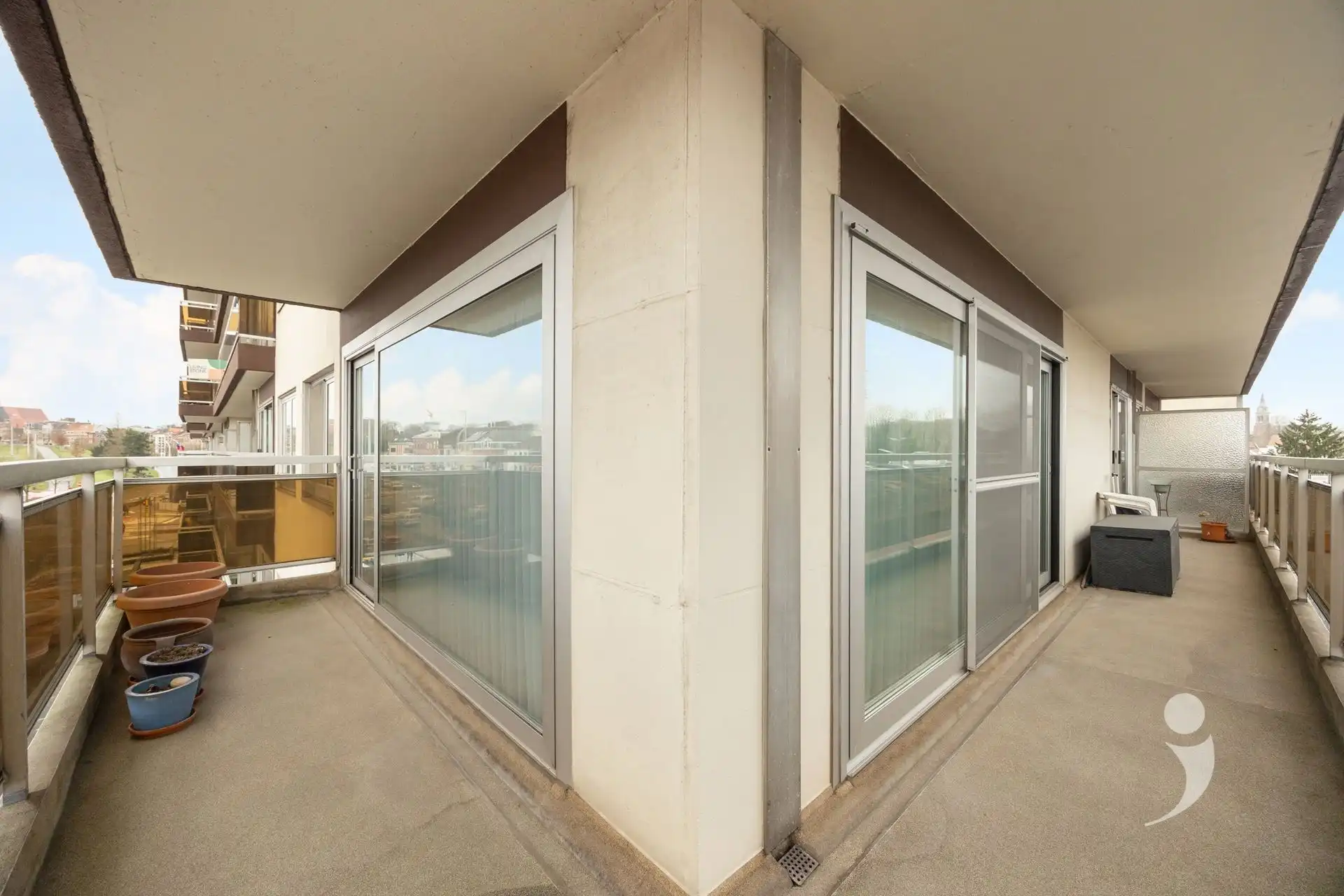 Ruim appartement met 3 slaapakamers en garagebox foto 22