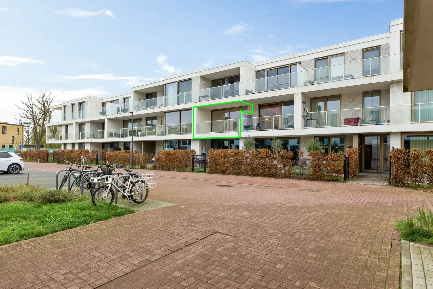 Modern appartement met 2 slaapkamers, terras & autostaanplaats op toplocatie in Lier! foto {{pictureIndex}}
