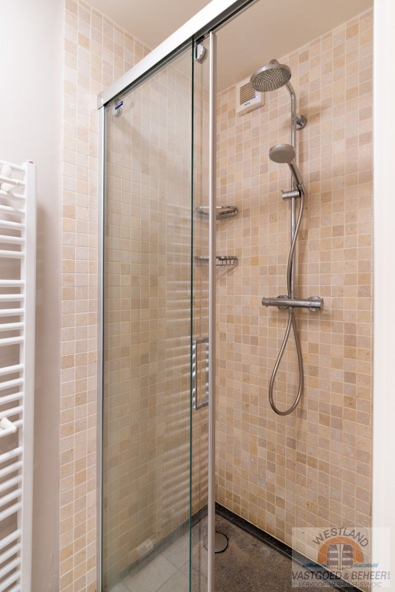 Instapklaar appartement met frontaal zeezicht – Nieuwpoort Zeedijk foto 20