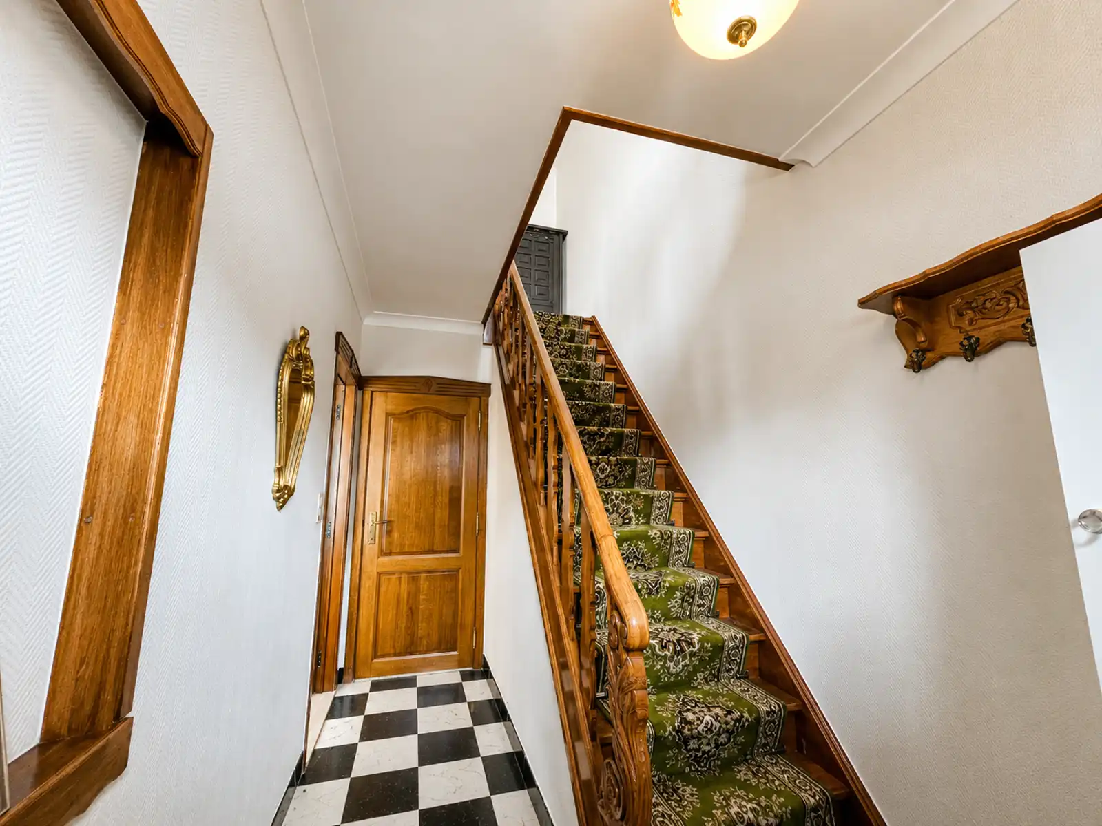 Huis te koop foto 8