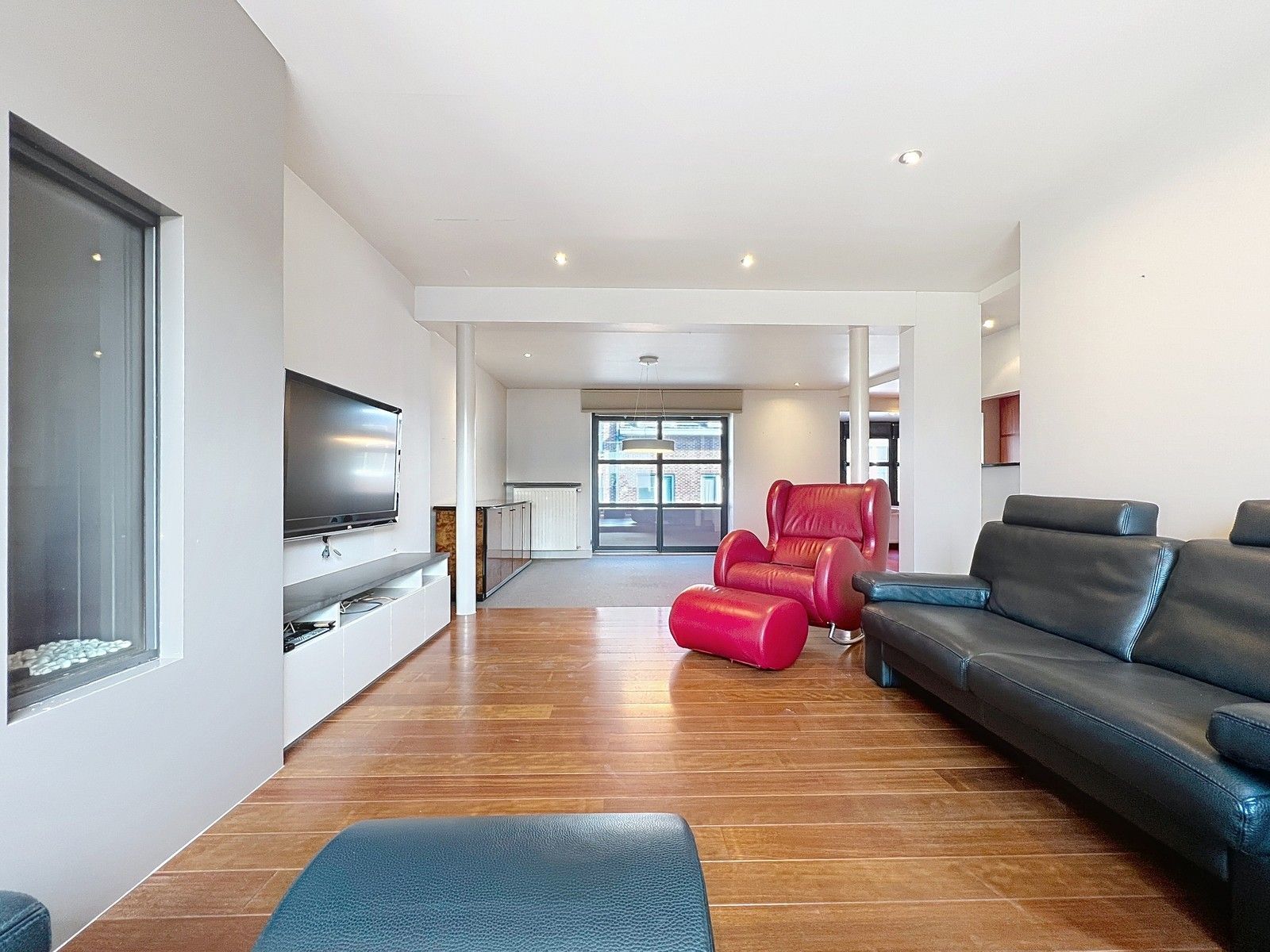 INSTAPKLARE woning met riant dakterras en incl. ondergrondse garage te Tielt! foto 37