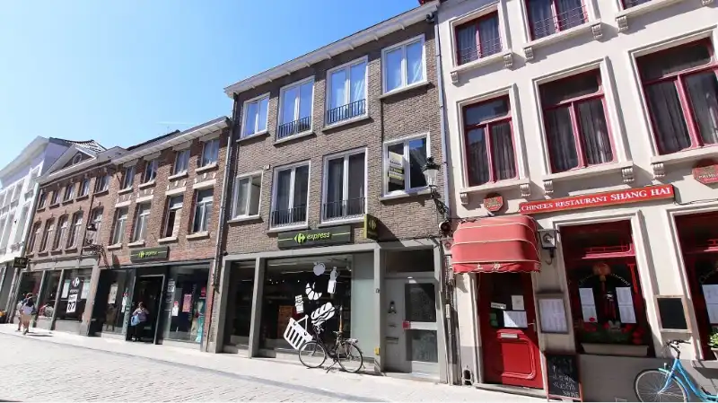 Comfortabel 2-slaapkamerappartement te huur in Centrum Brugge foto {{pictureIndex}}