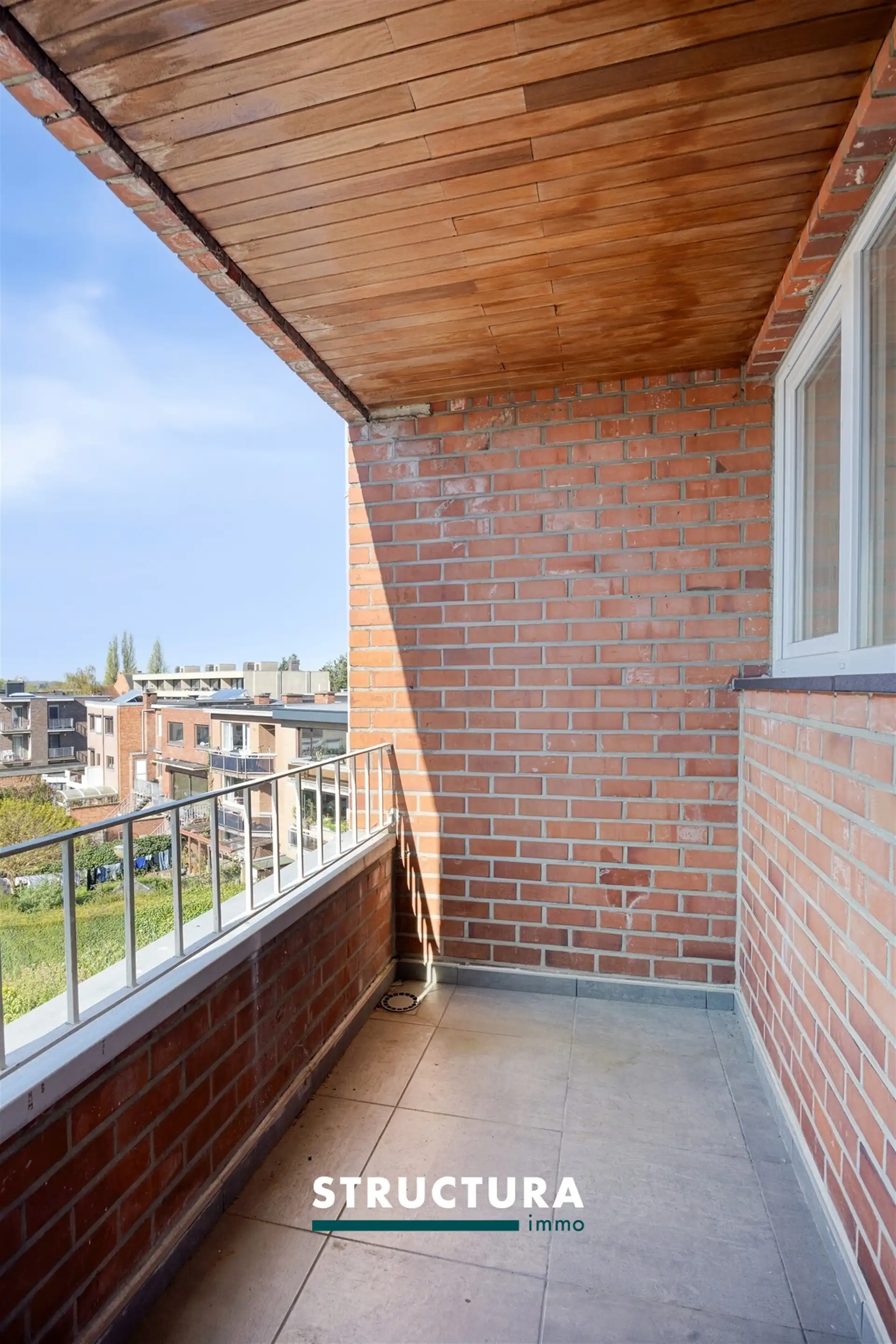 IN OPTIE ! Gerenoveerd appartement op de eerste verdieping foto 6