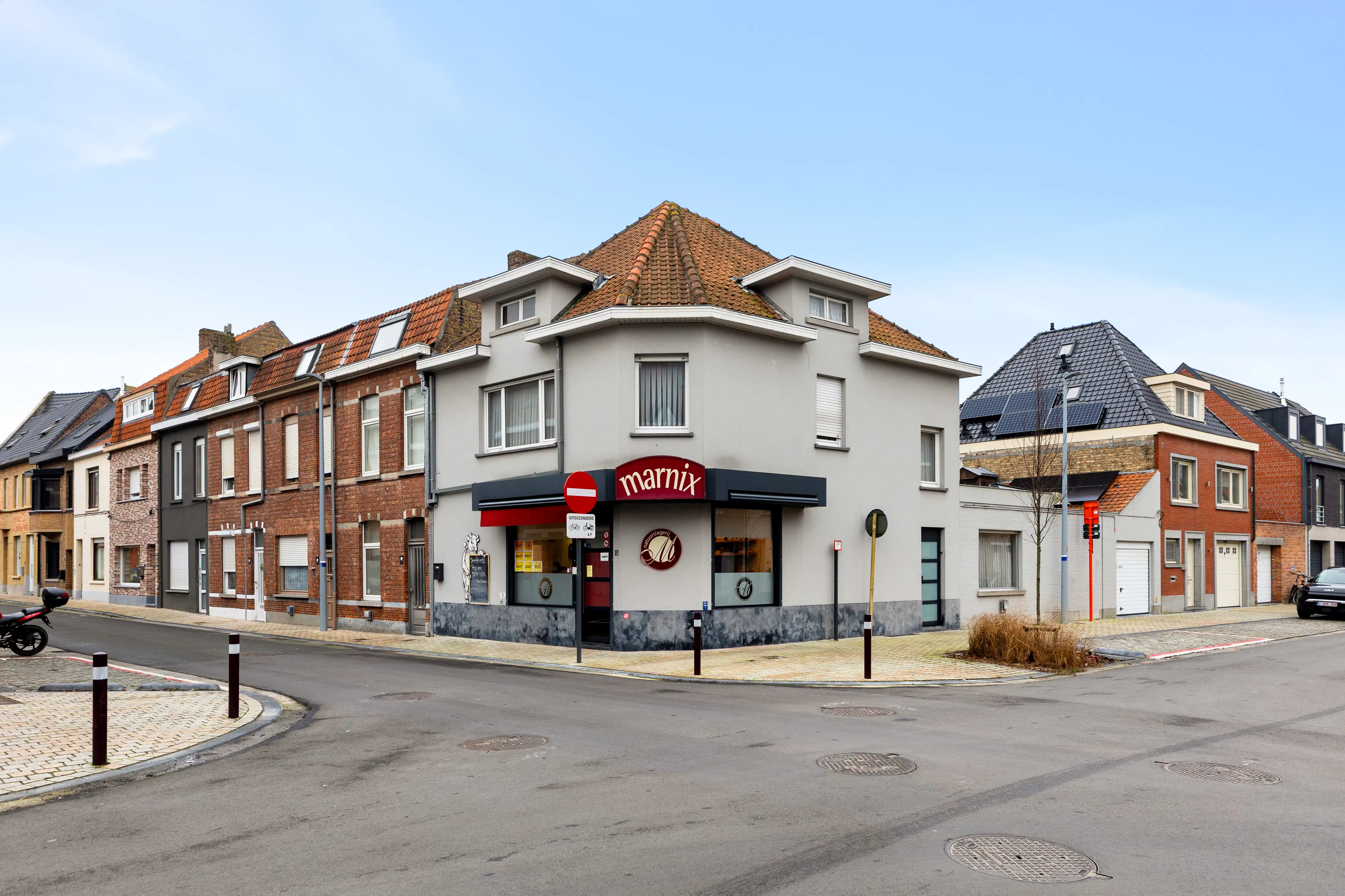 Commerciële ruimte te koop Karel van Manderstraat 18 - 8310 Sint-Kruis