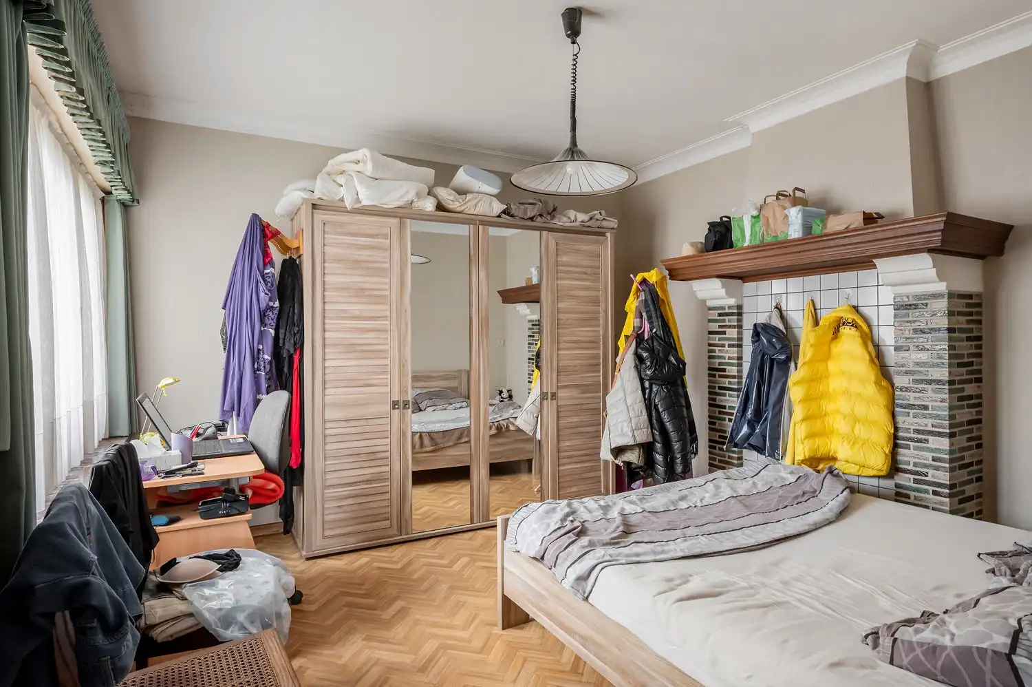 TE RENOVEREN WONING OP GOEDE LOCATIE + MAGAZIJN foto 7