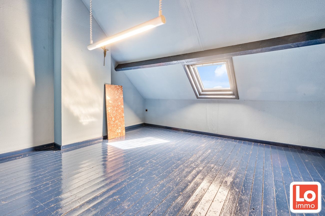 Prachtige eigendom op 1774m² met ruime garage/magazijn en 5 slaapkamers foto 20