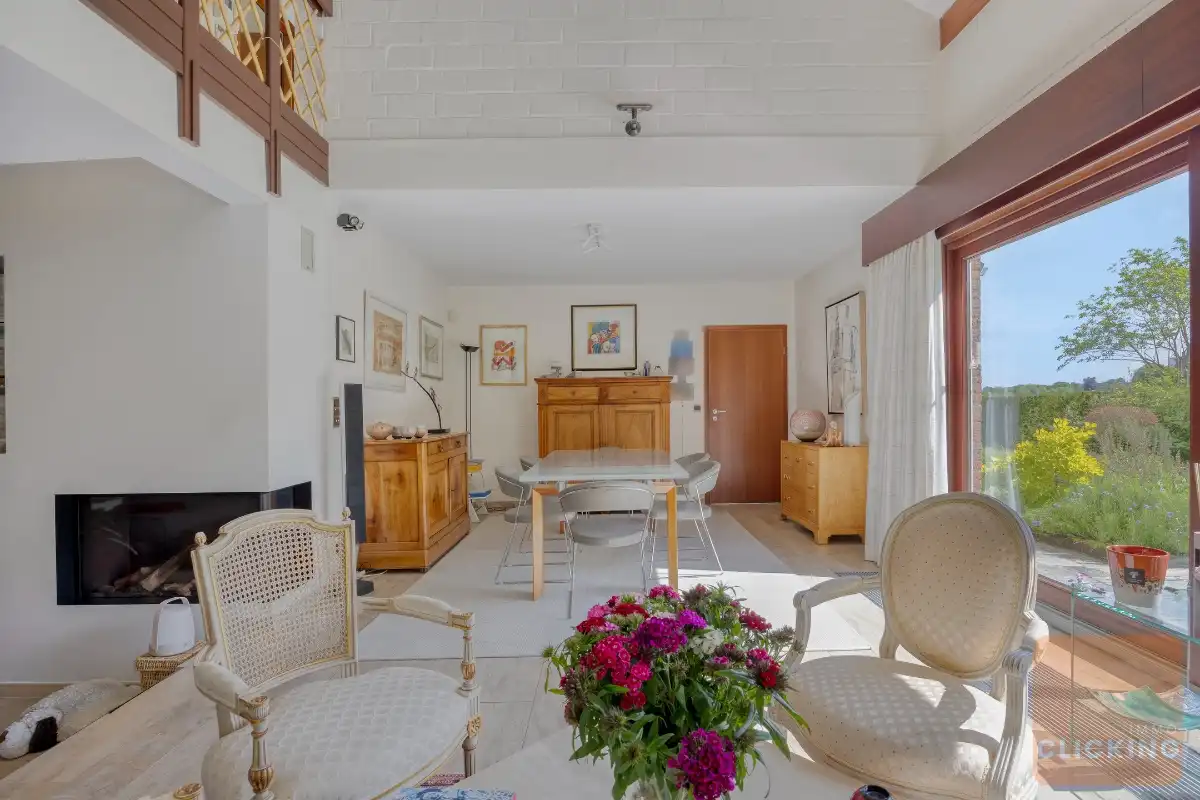 CHARMANTE VILLA MET ICONISCHE SEVENTIES–EIGHTIES SOUL foto 11