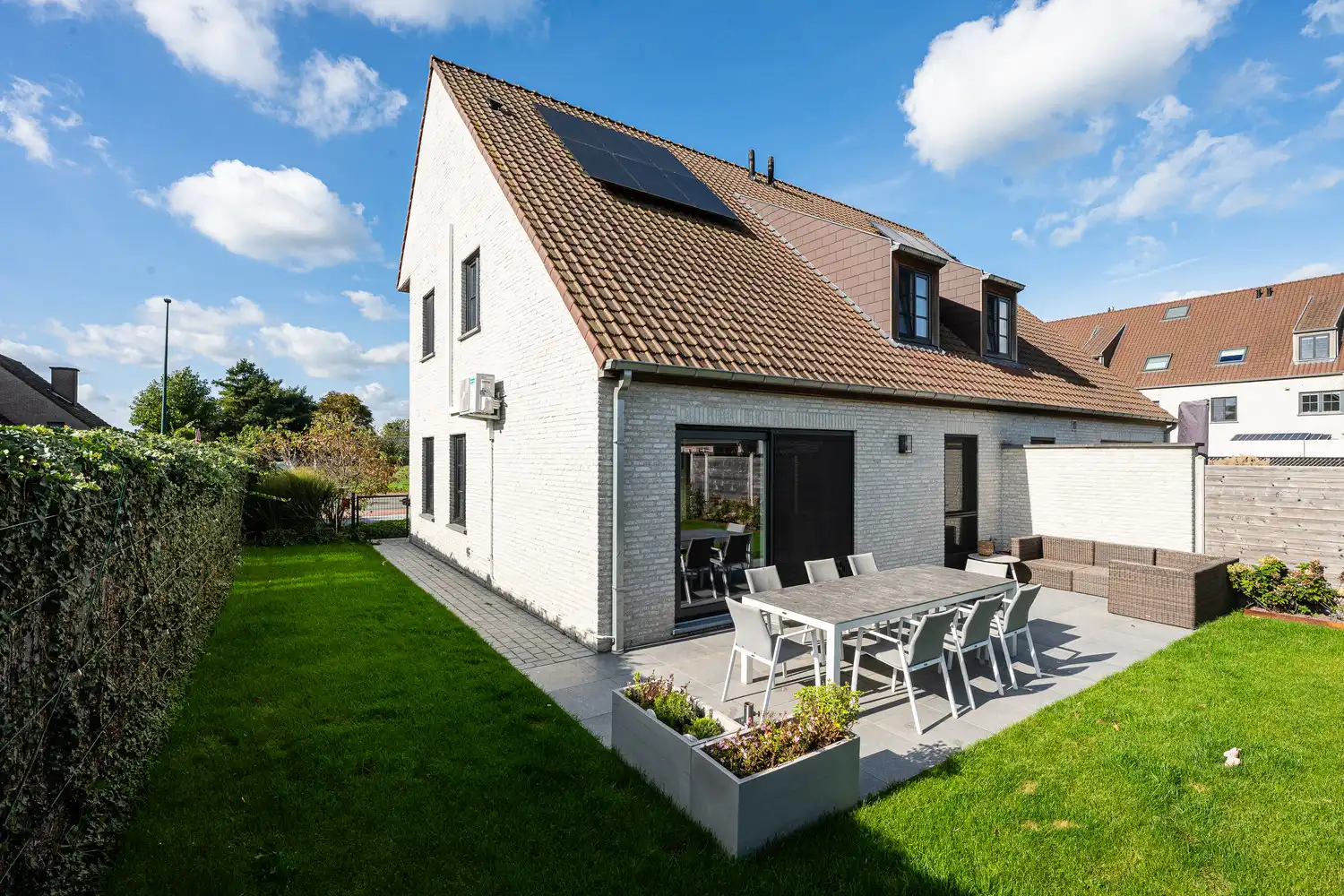 Moderne halfopen instpaklare woning met garage en tuin op aantrekkelijke locatie in Kaprijke - ideaal voor comfortabel wonen! foto 14