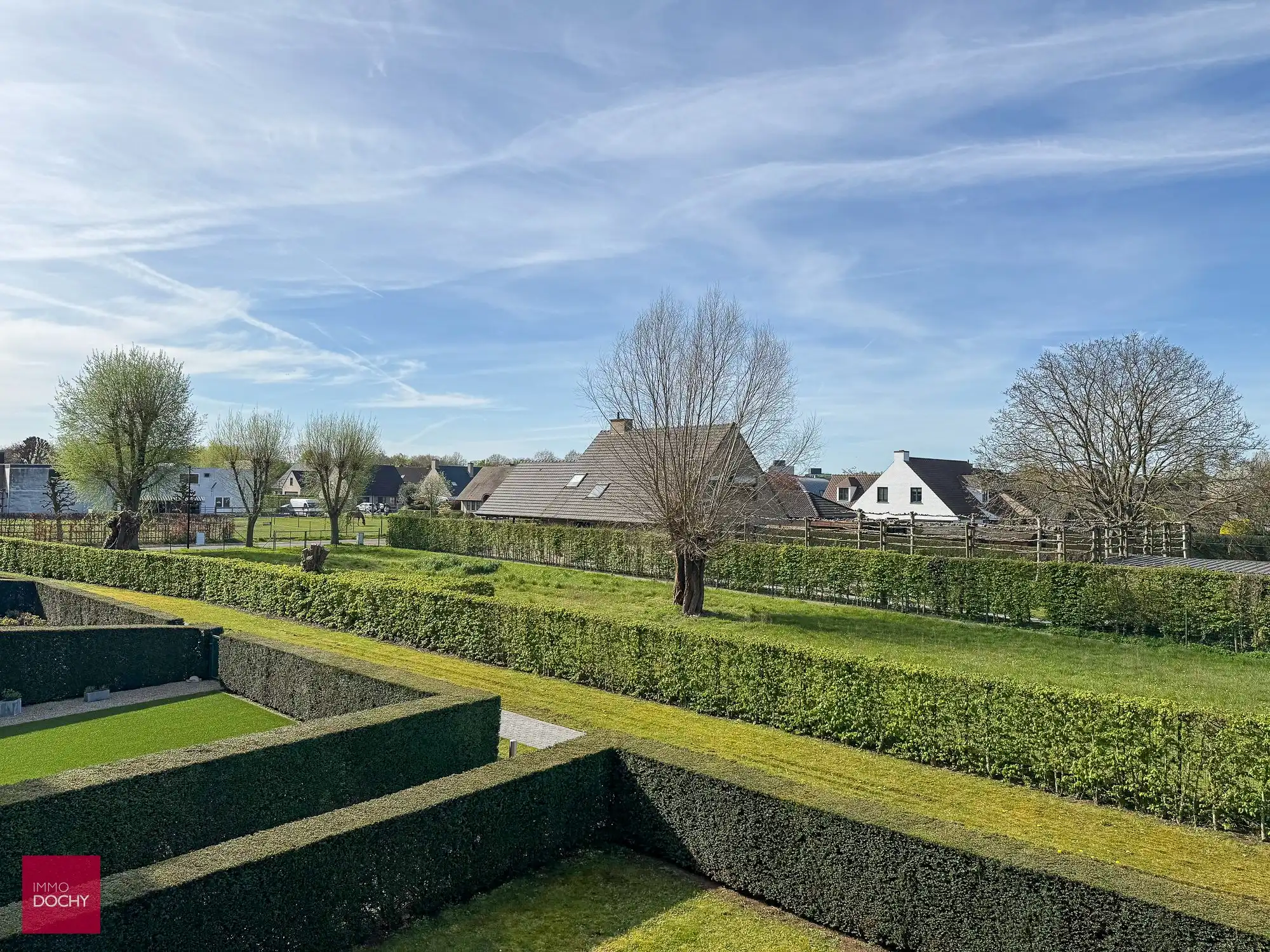 Volledig opgeschilderd ruim appartement op mooie ligging | Potegemstraat foto 15