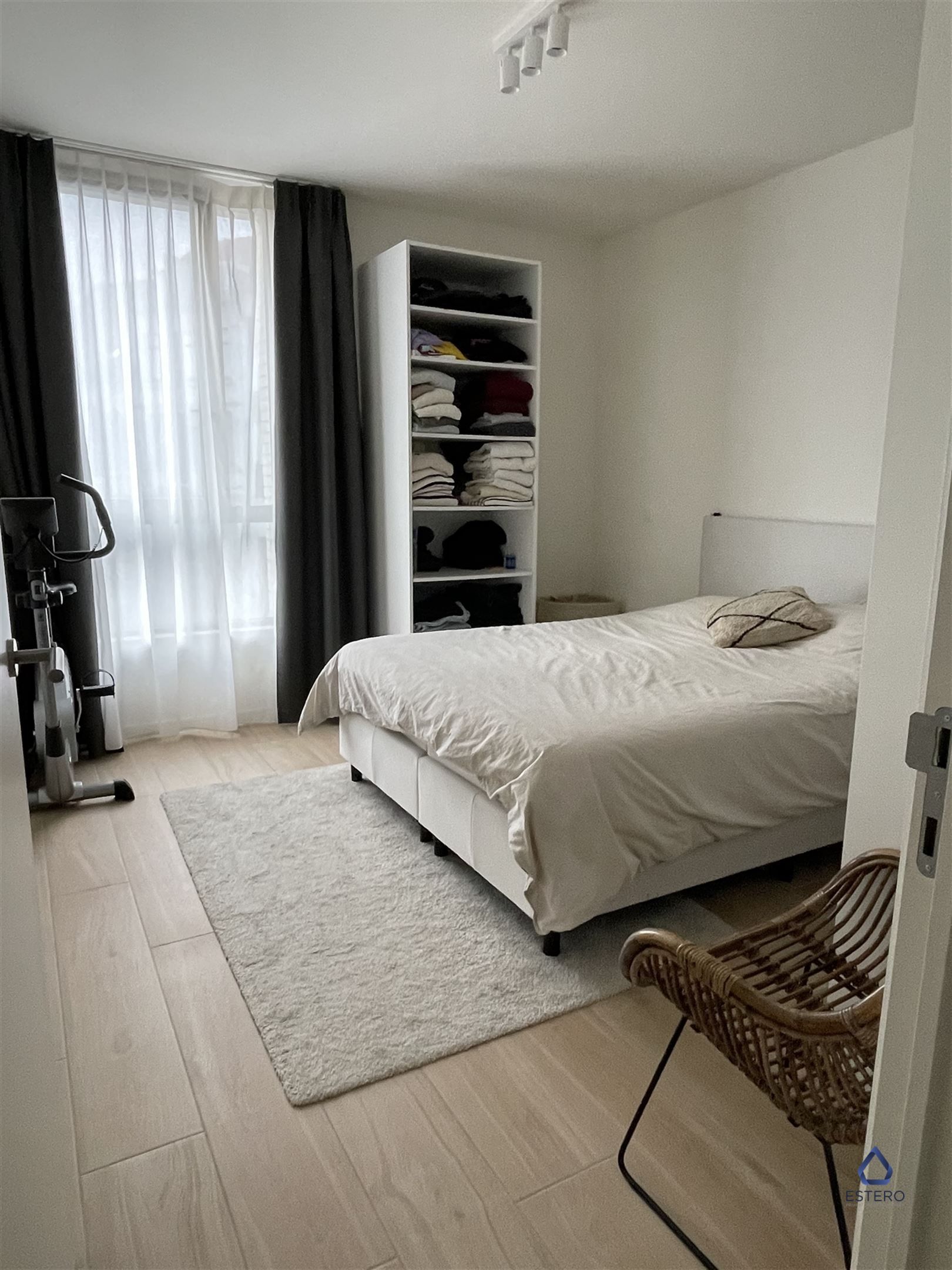 Nieuwbouw met 3 slaapkamer en 2 badkamers + parking foto 7