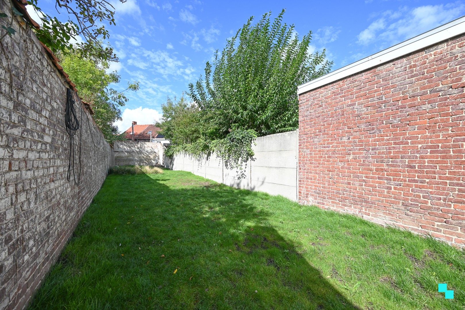 Prachtig & compleet gerenoveerde burgerwoning in hartje Izegem foto 14