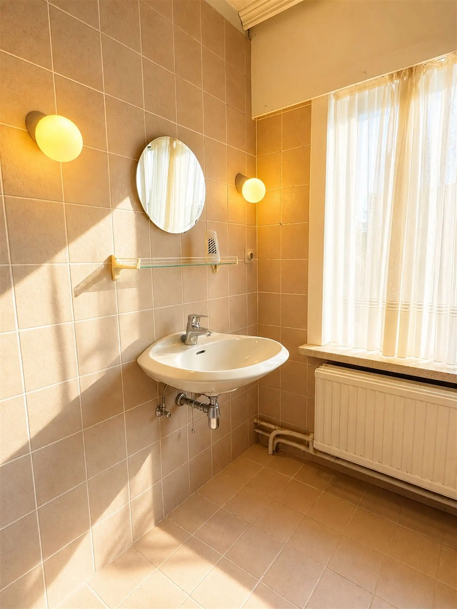 Half open bebouwing met drie slaapkamers foto 7
