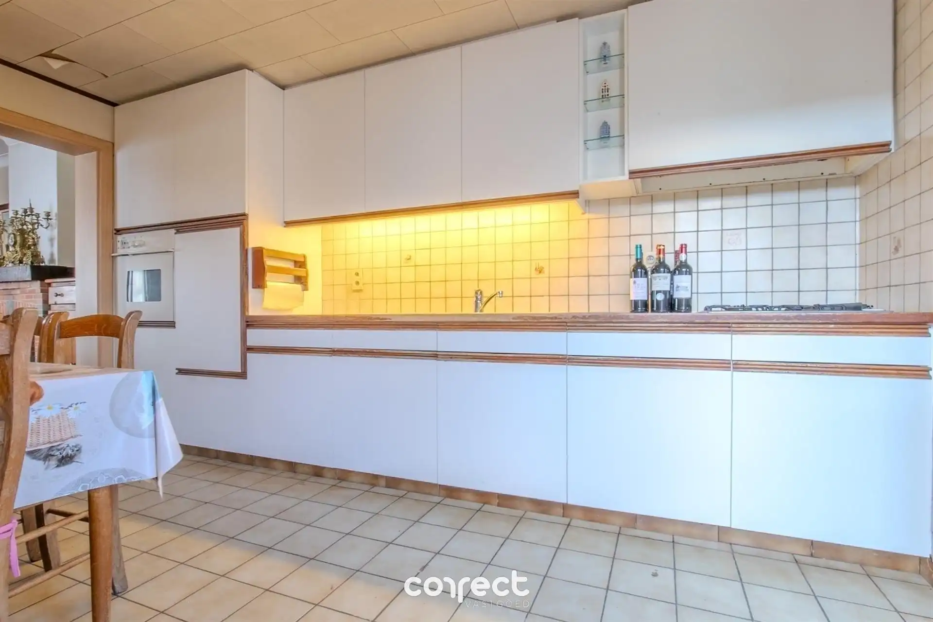 Landelijk gelegen woning met potentieel. foto 5