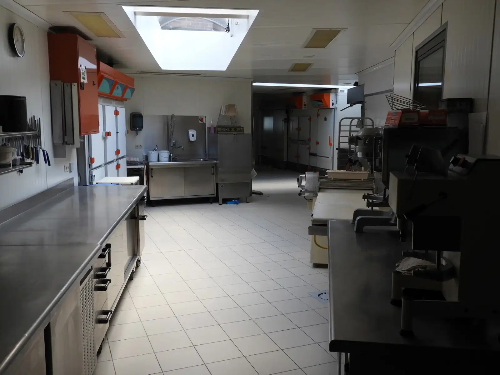 Gebouw te koop foto 15