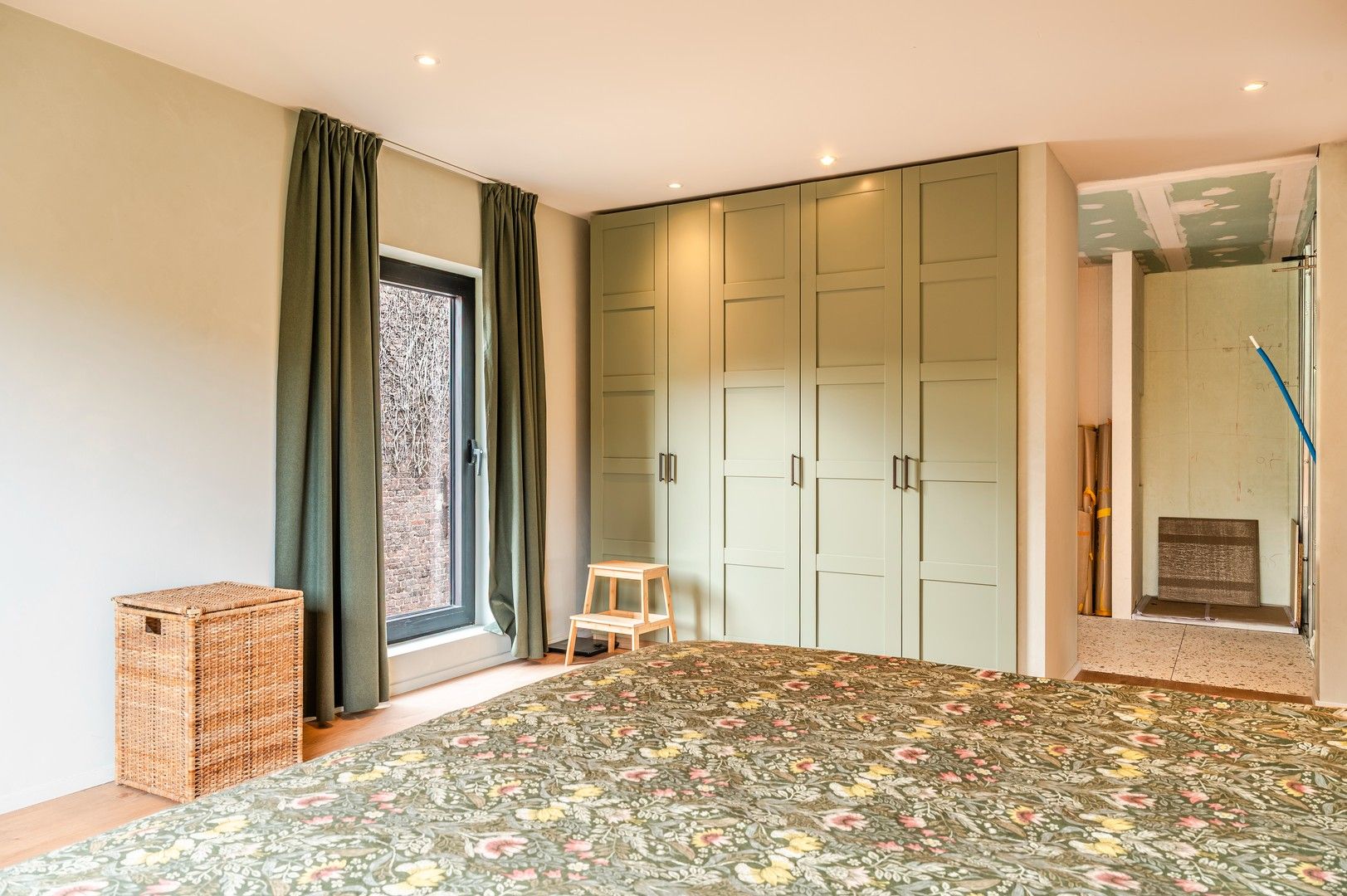 Prachtig gelegen half open woning foto 16