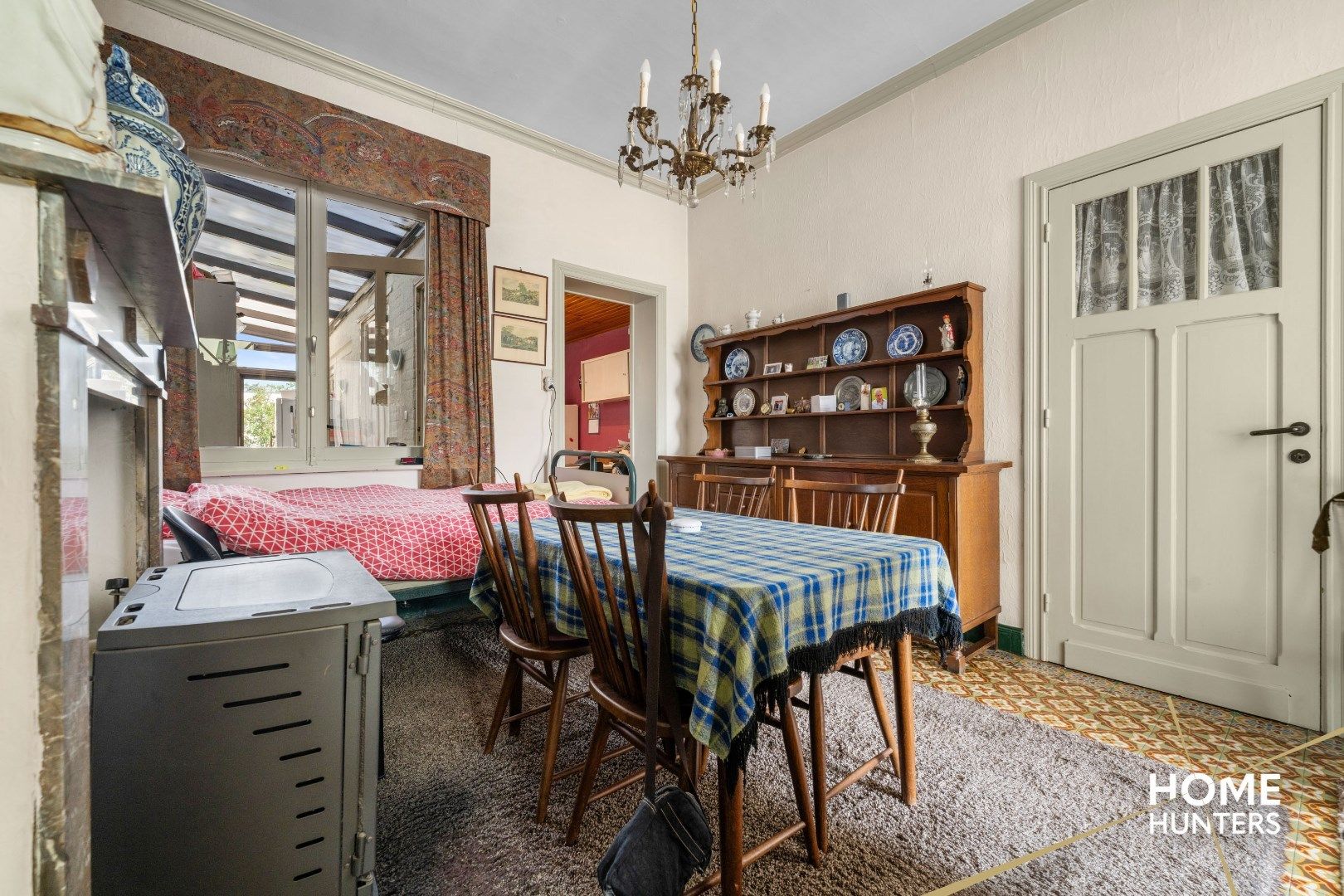 Te renoveren stadswoning met tuin en 3 slaapkamers foto 8