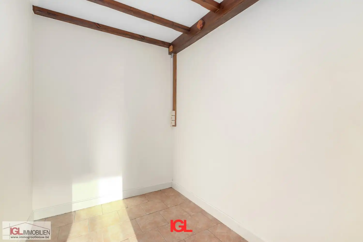 Opbrengsteigendom met twee appartementen foto 13