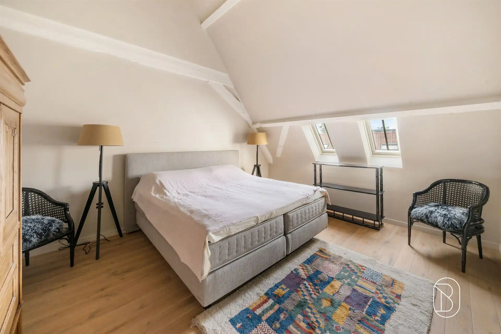 Uniek gelegen duplexappartement met 3 slpk & royaal terras! foto 18