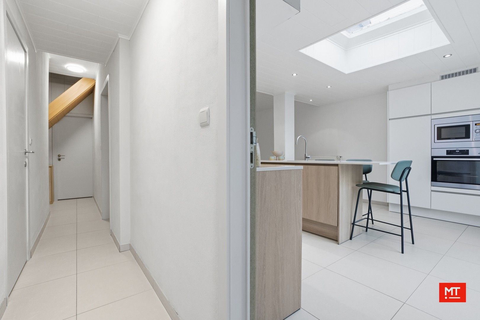 Instapklare woning met 3 à 4 slaapkamers, ZW-gerichte tuin en garage te koop in Moorslede foto 10