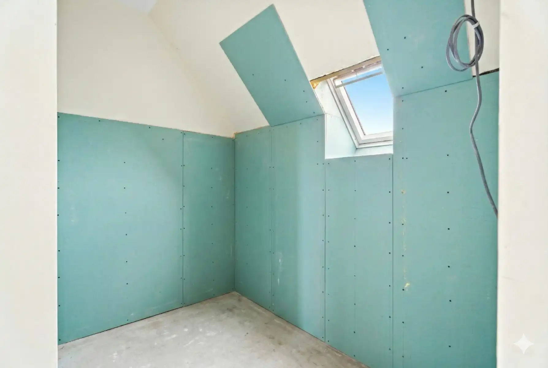 Duplex appartement in het hart van Lokeren! foto 12