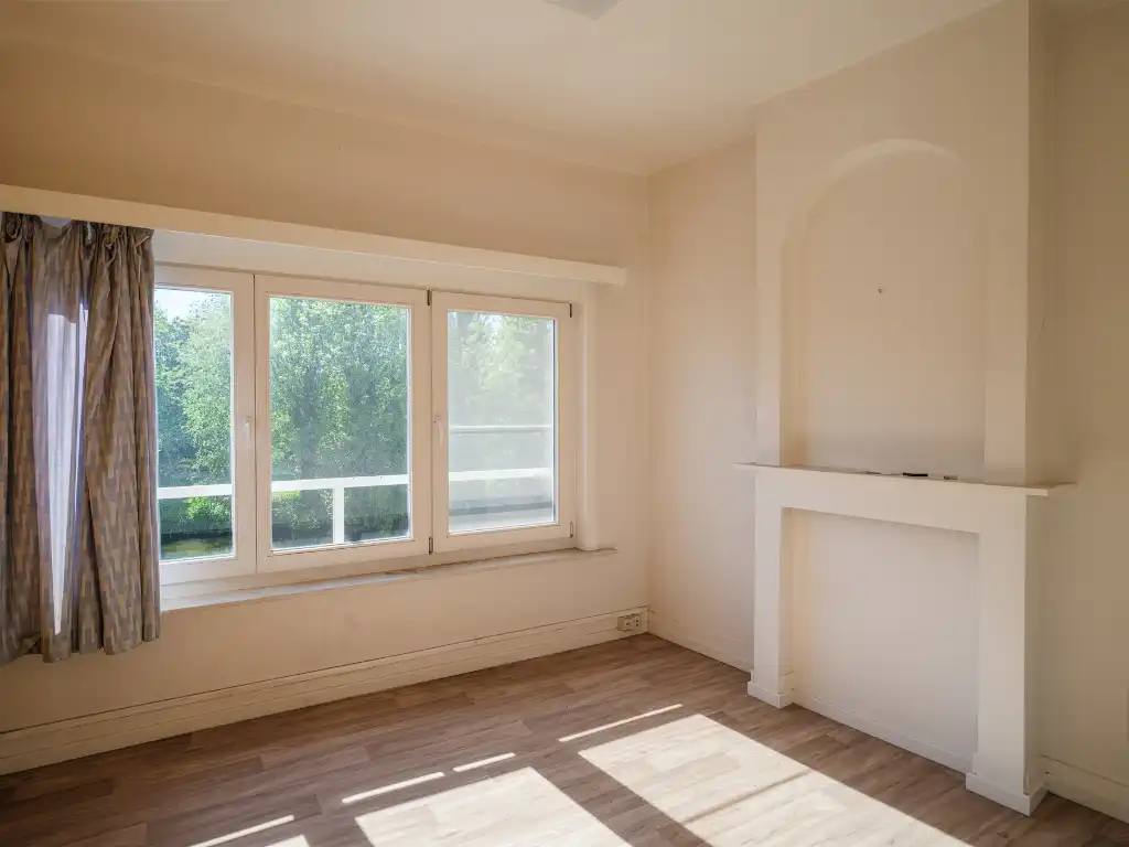 Te renoveren stadswoning op een absolute toplocatie aan het water foto 11