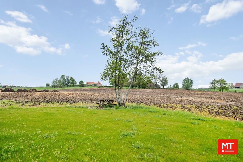 Alleenstaande woning met 3 slaapkamers en tuin op een landelijke en rustige locatie te Geluveld foto 4