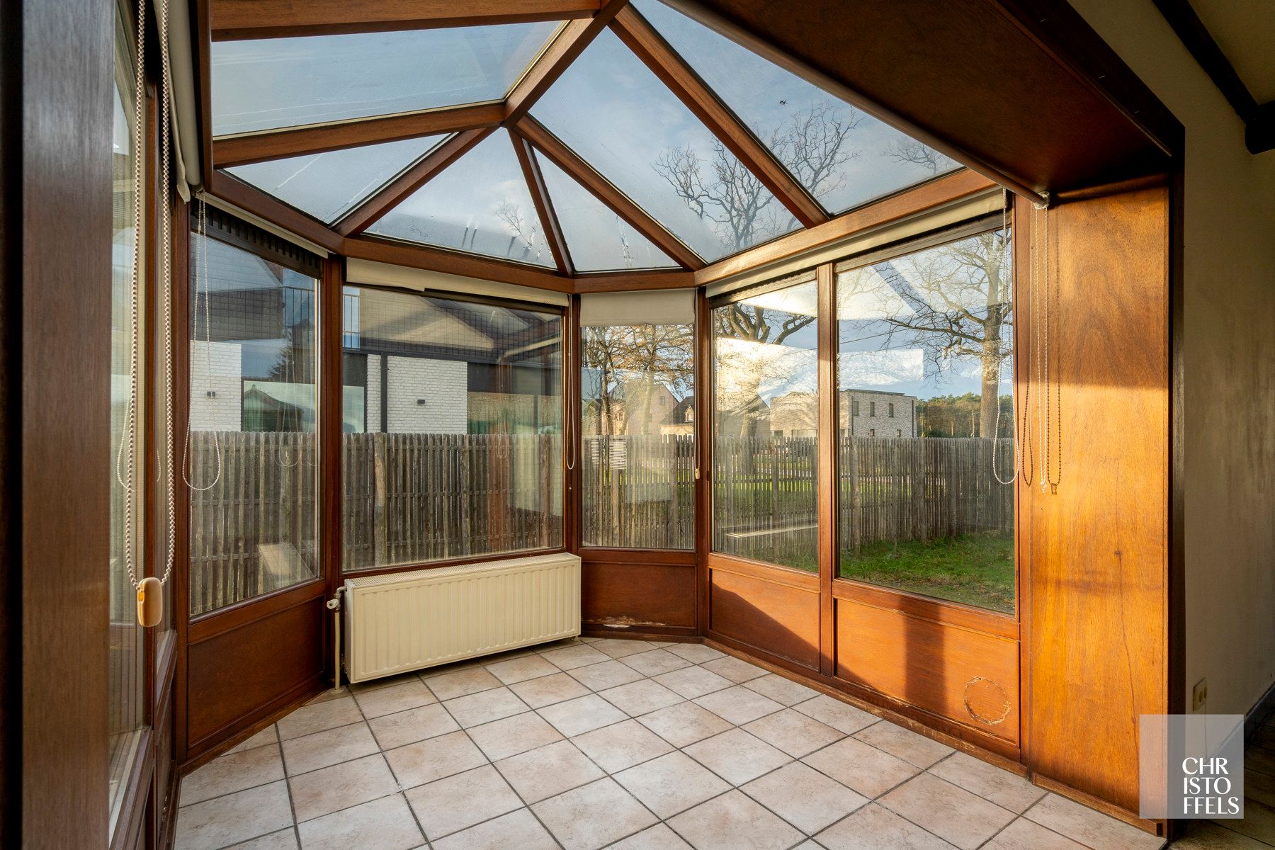 Woning met potentieel op groene en rustige locatie in Zutendaal! foto 3