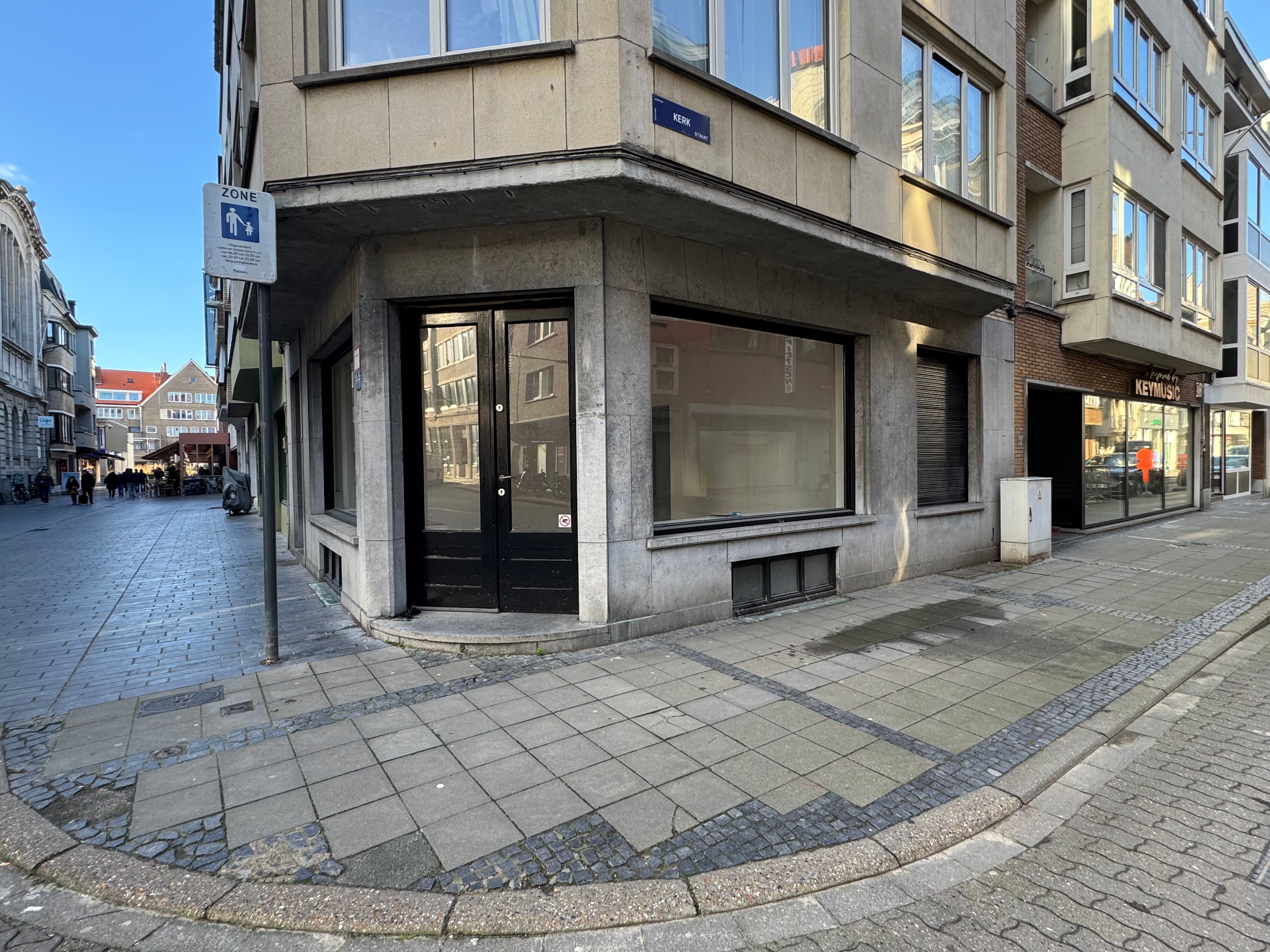 Handelsgelijkvloers 33m² foto 2