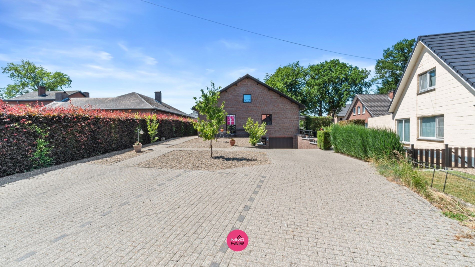 Ruime, charmante woning op een absolute toplocatie te Zutendaal foto 15